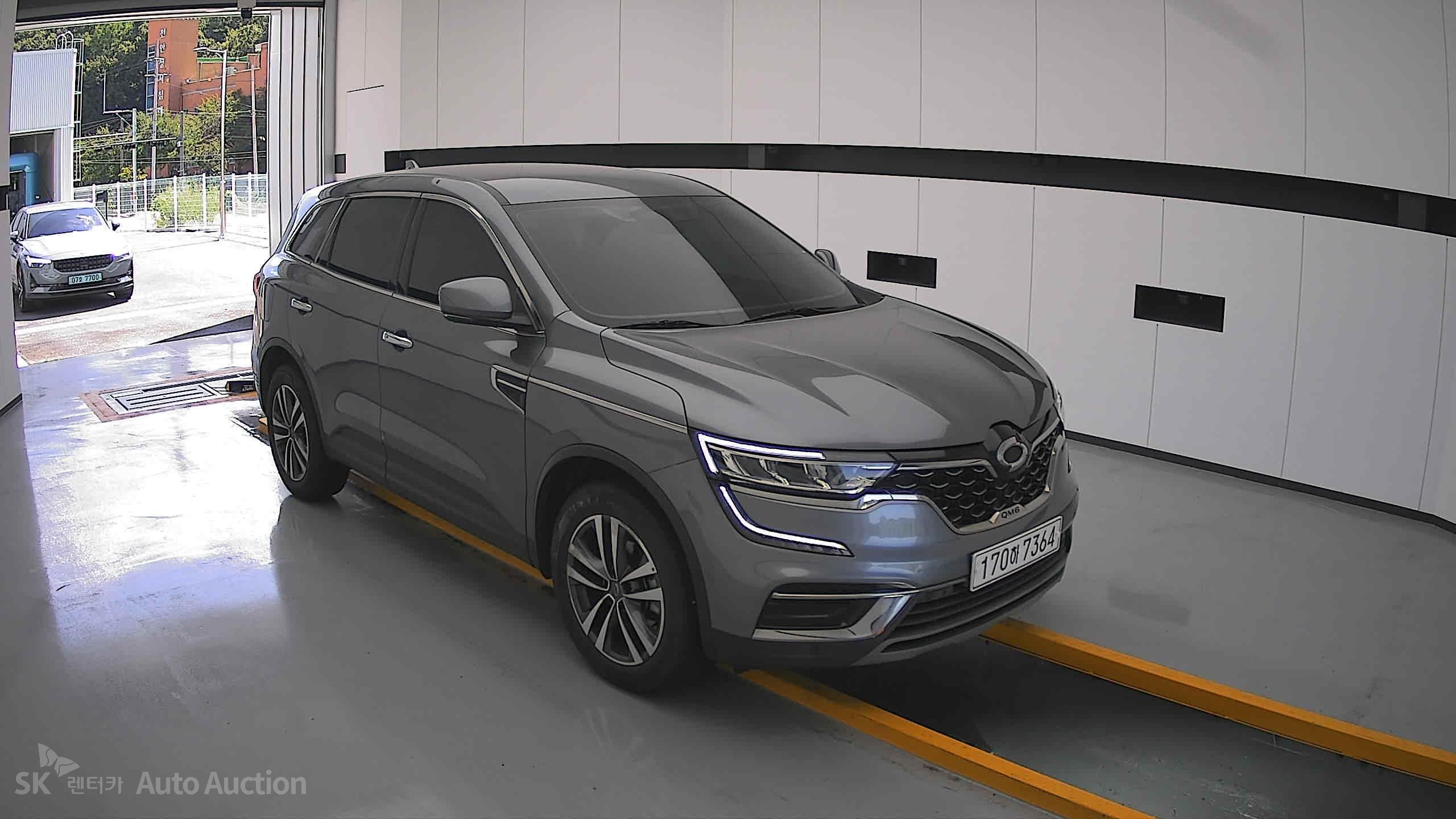 Renault Samsung Qm6 2021 — صورة 13