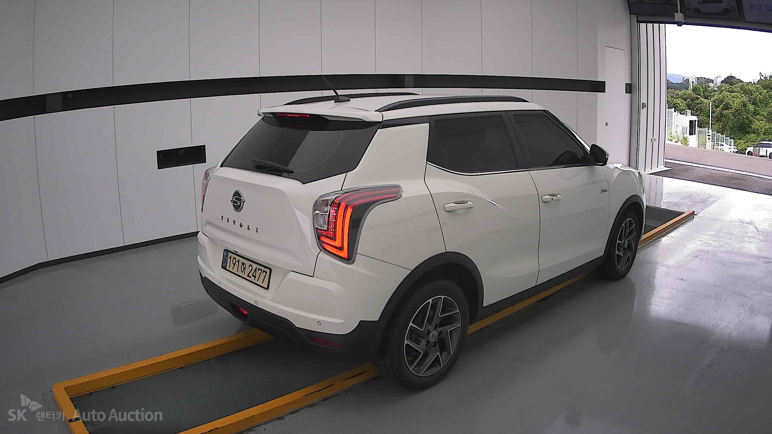Kg Mobility (Ssangyong) Tivoli 2022 — صورة 17