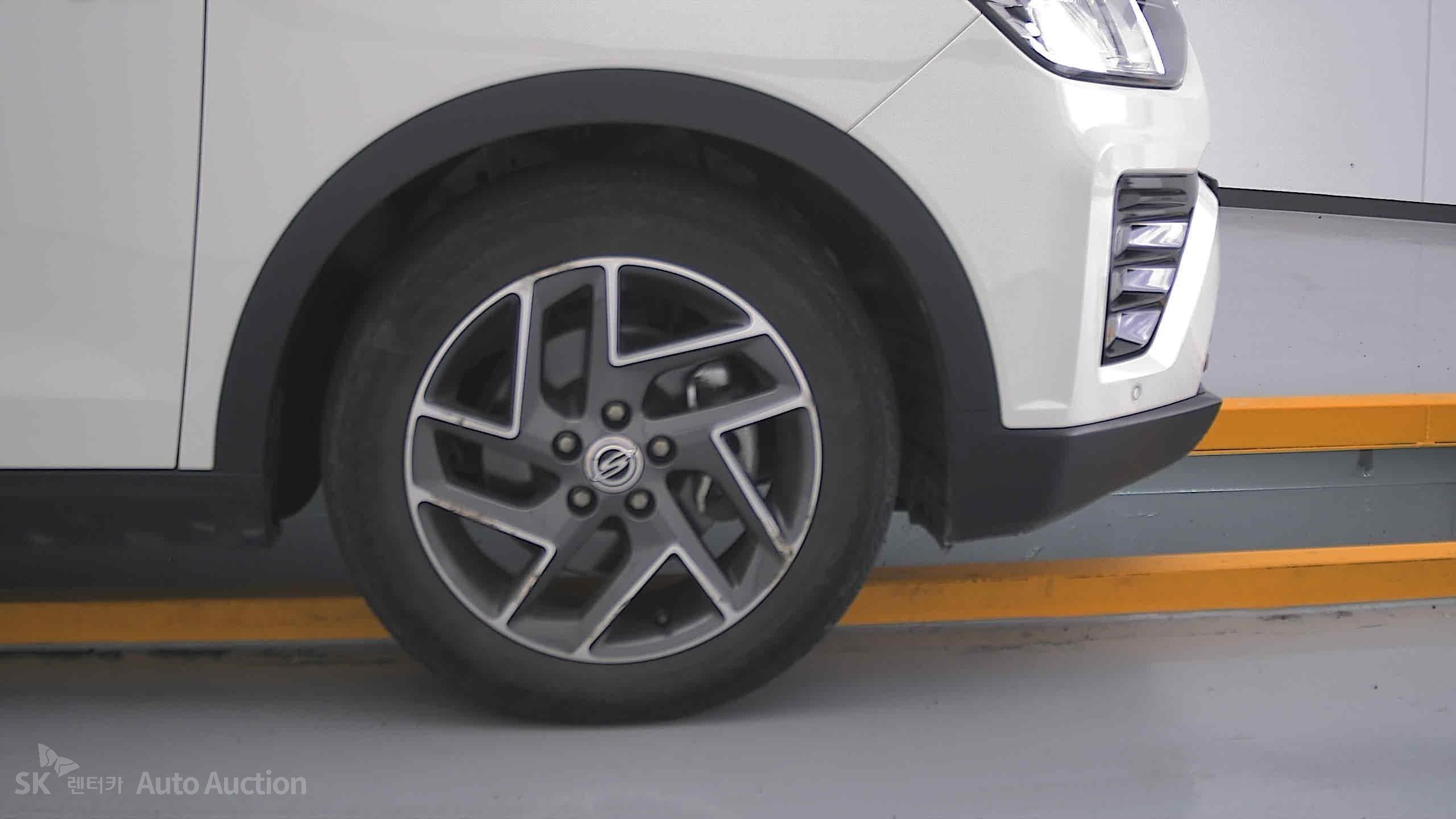 Kg Mobility (Ssangyong) Tivoli 2022 — صورة 28