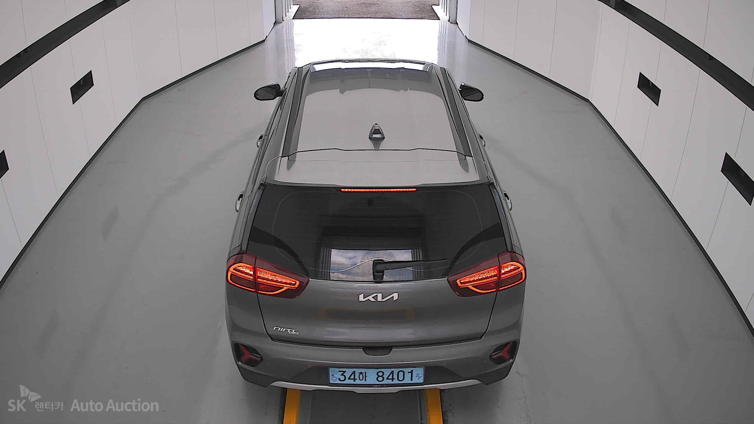 كيا Niro 2024 — صورة 23