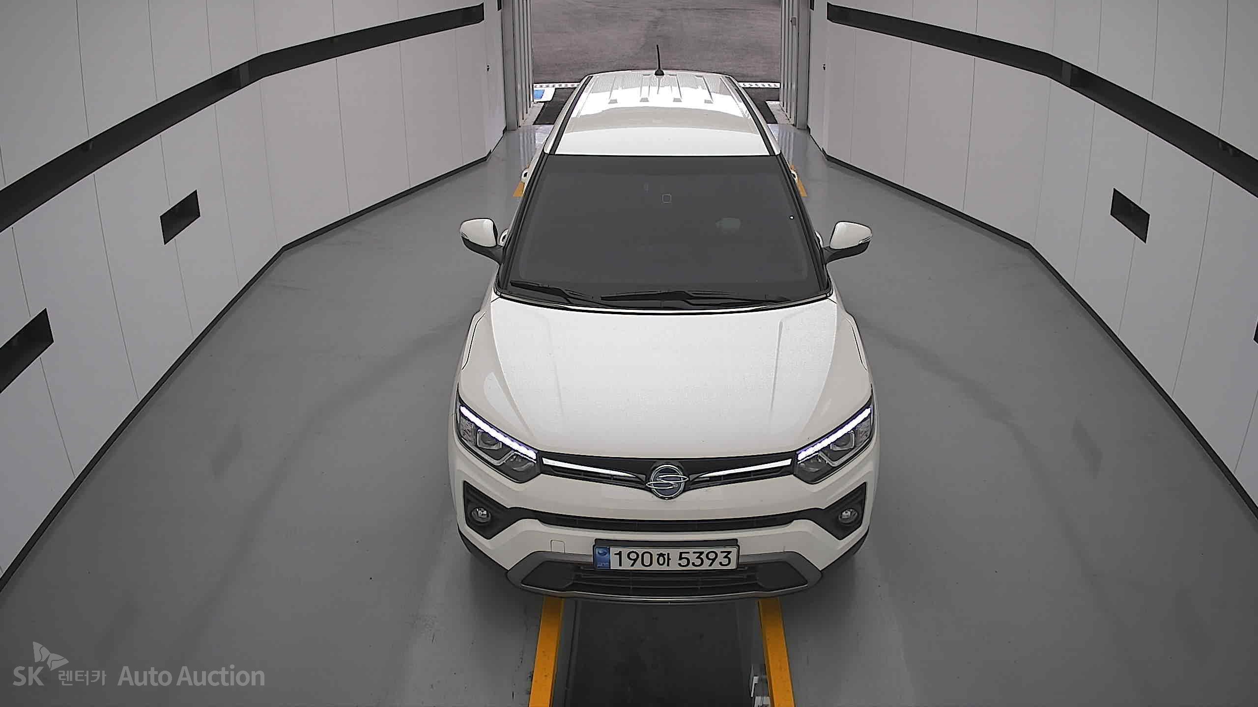 Kg Mobility (Ssangyong) Tivoli 2023 — صورة 24