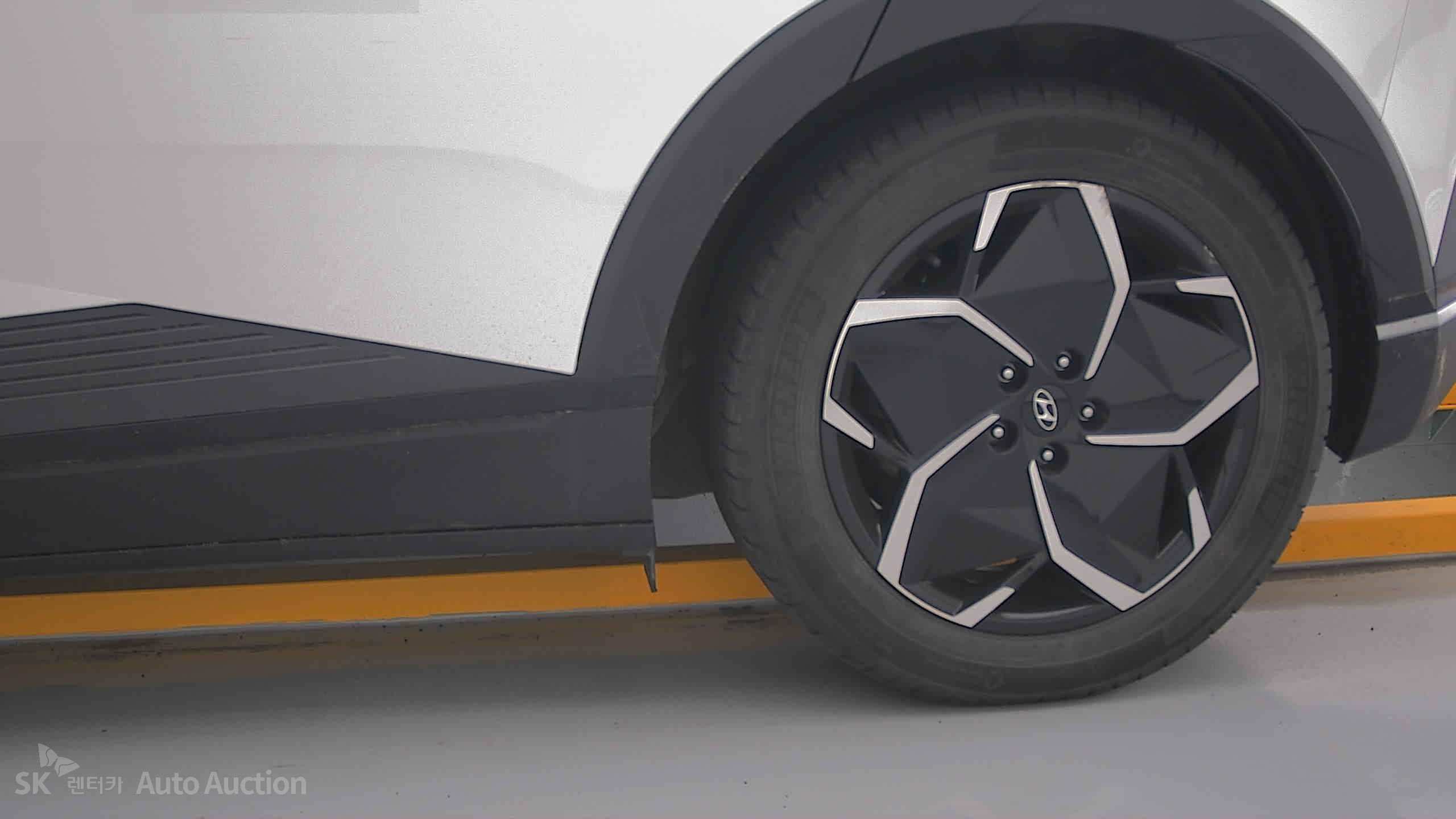 هيونداي Ioniq 2022 — صورة 26