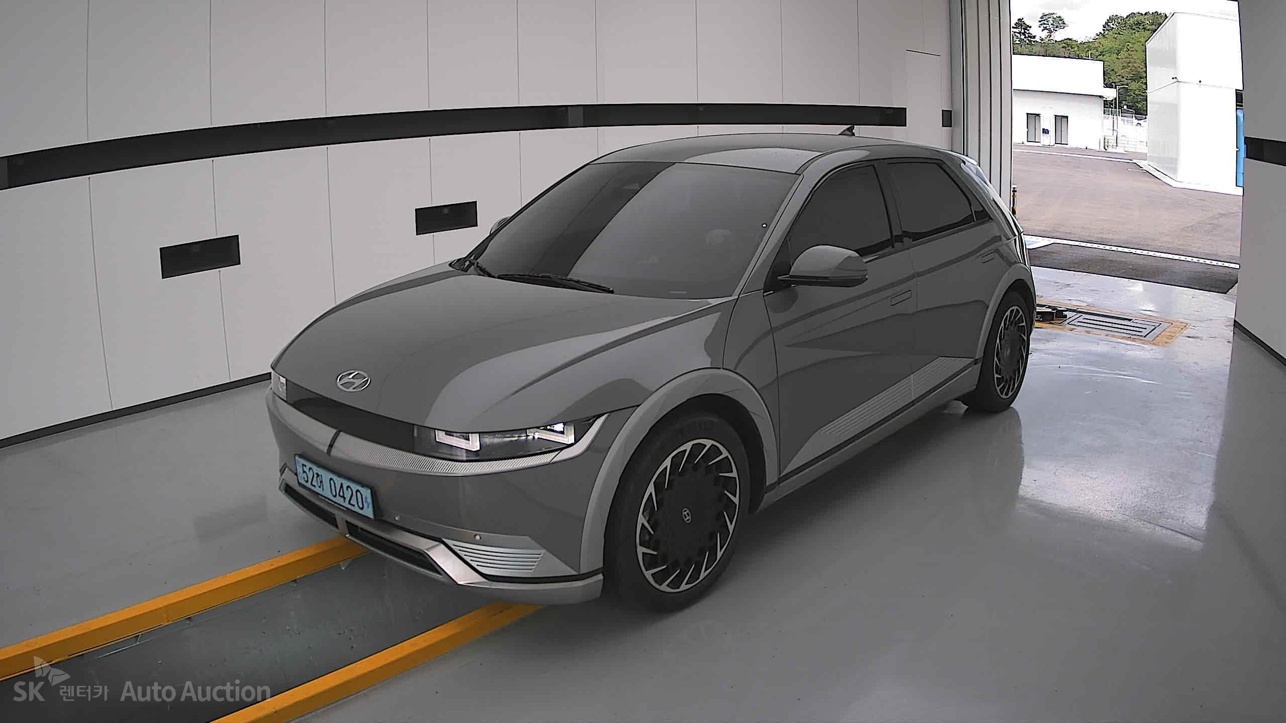 هيونداي Ioniq 2022 — صورة 11