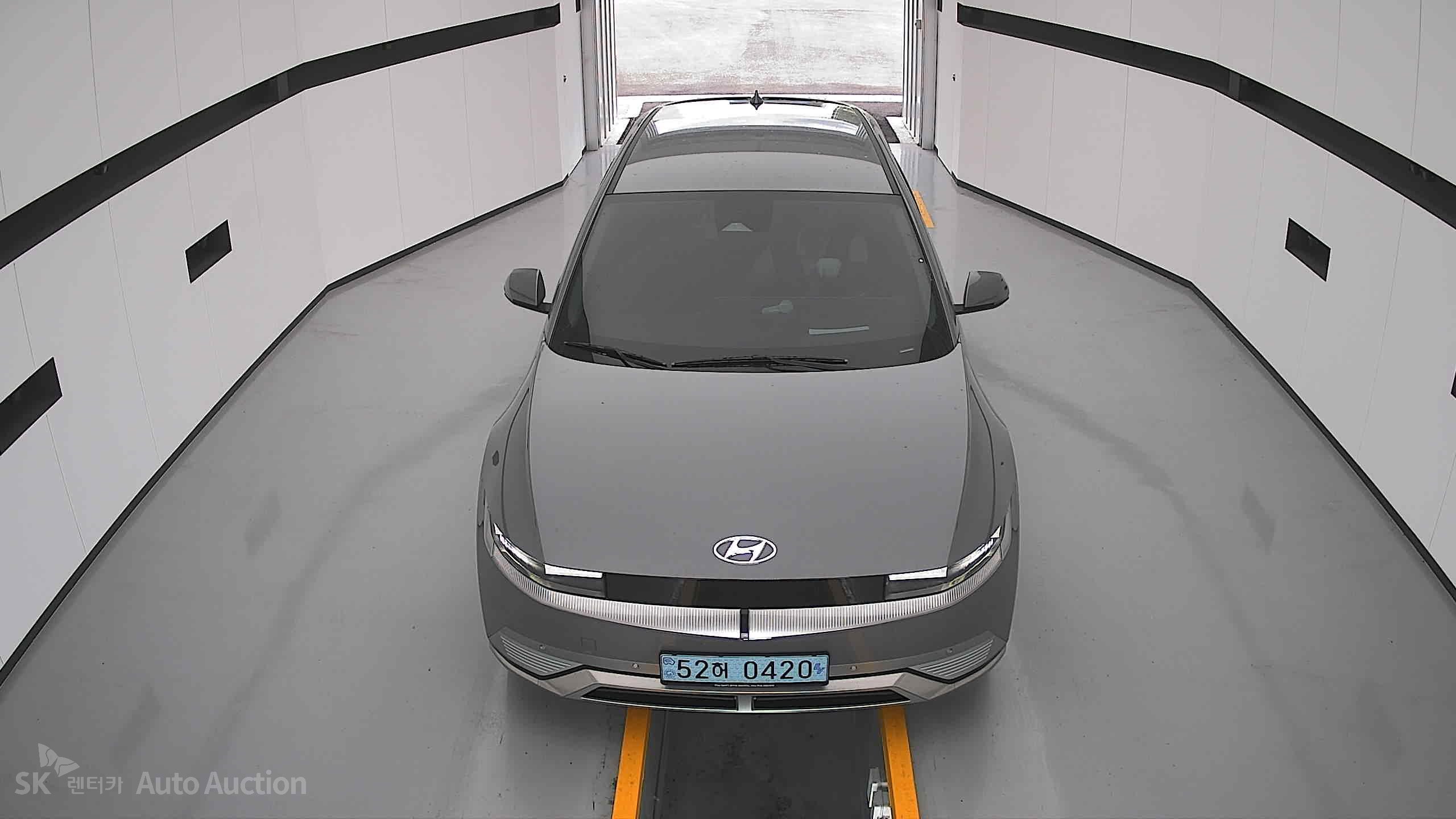 هيونداي Ioniq 2022 — صورة 24