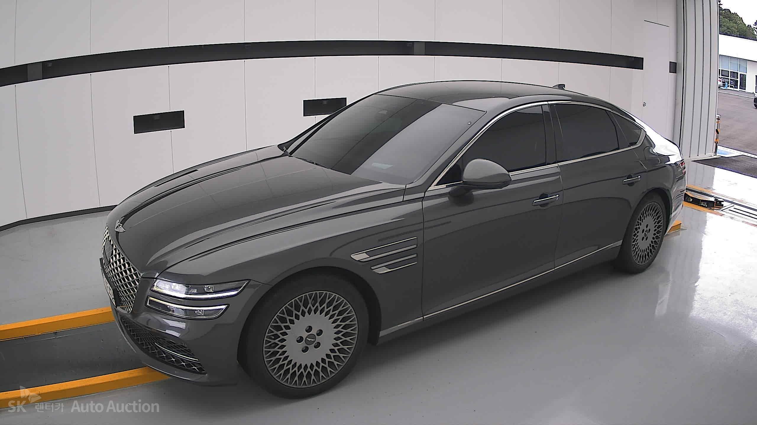 جينيسيس G80 2022 — صورة 12