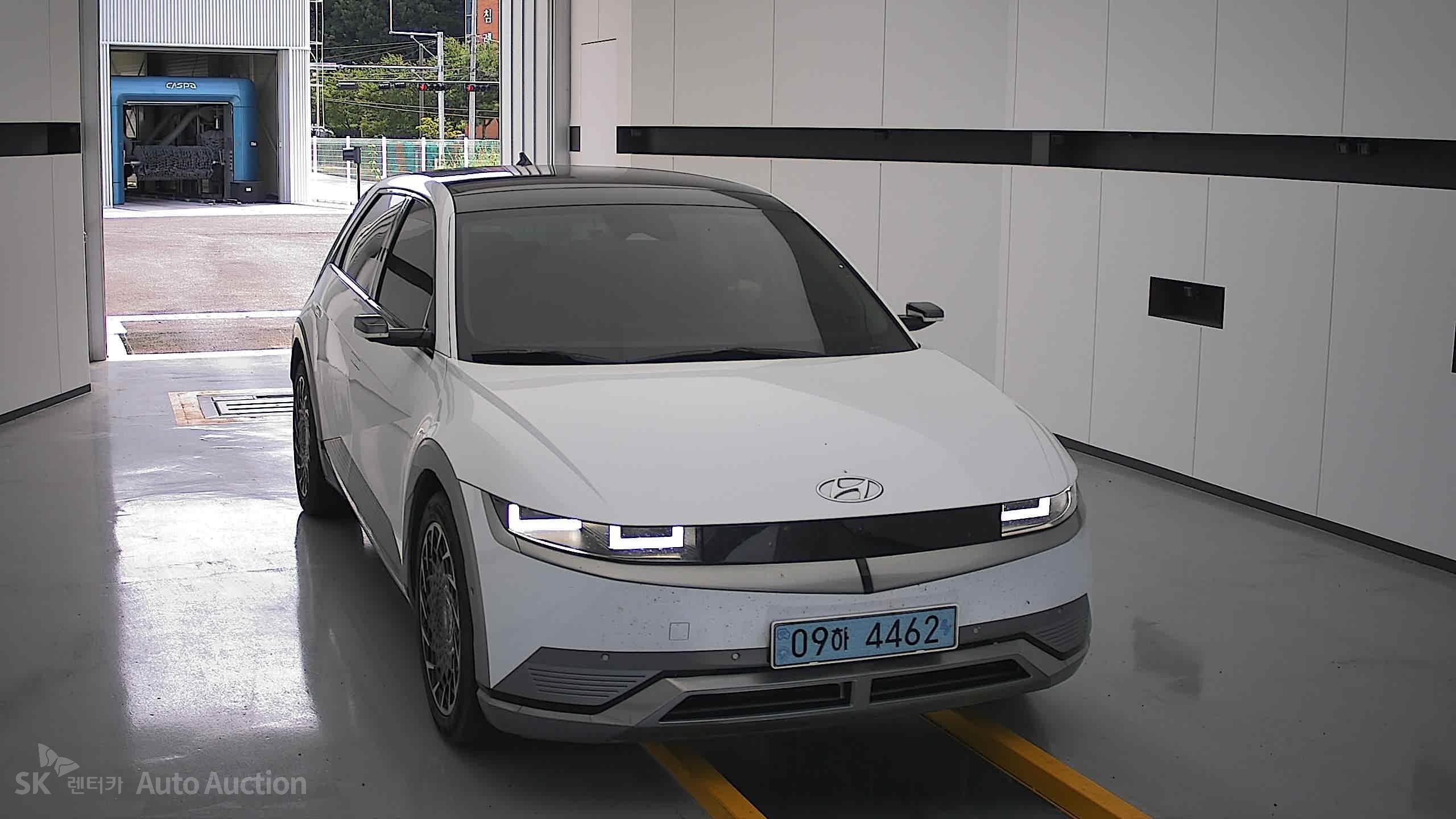 هيونداي Ioniq 2023 — صورة 22