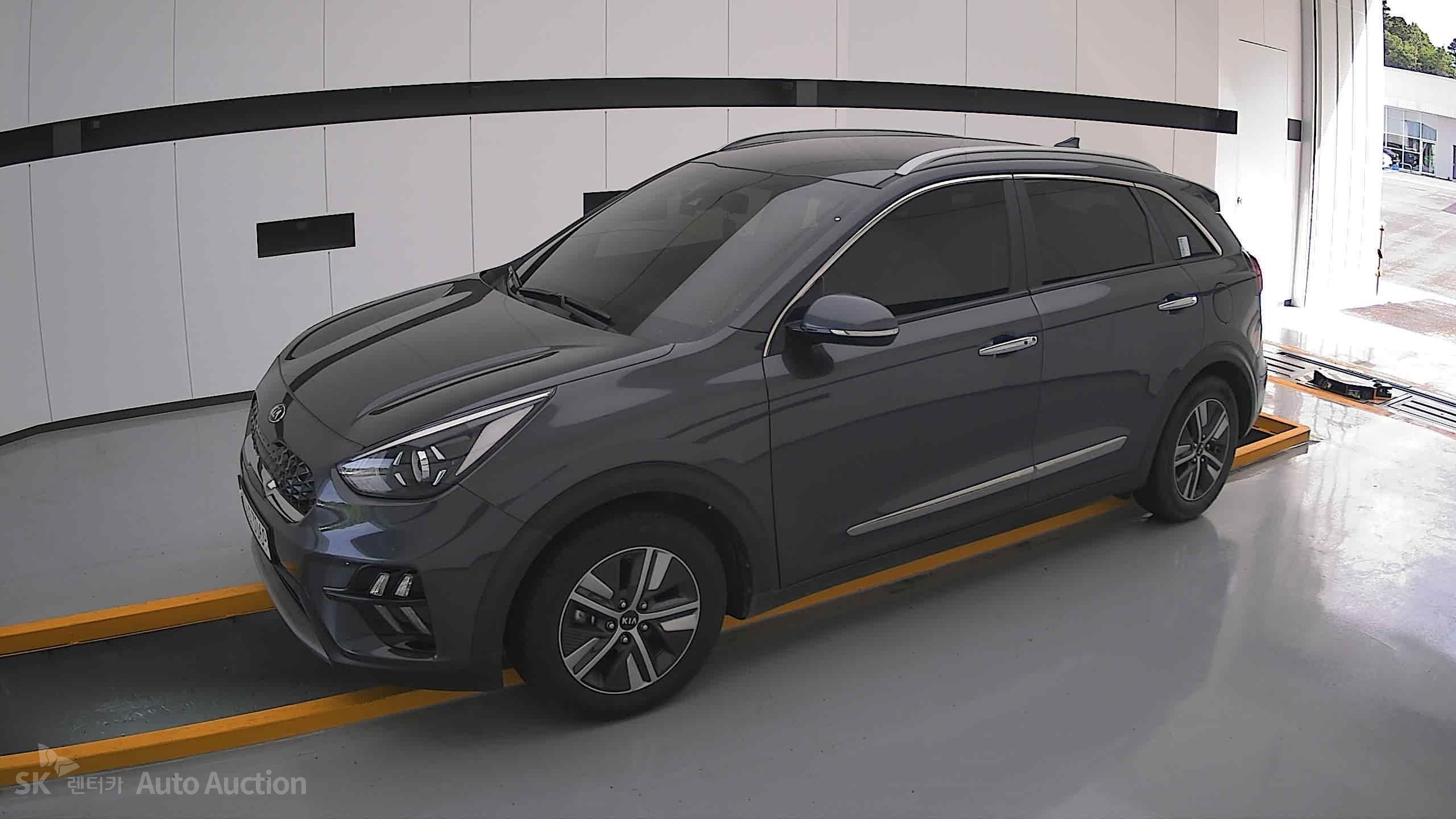 كيا Niro 2021 — صورة 12