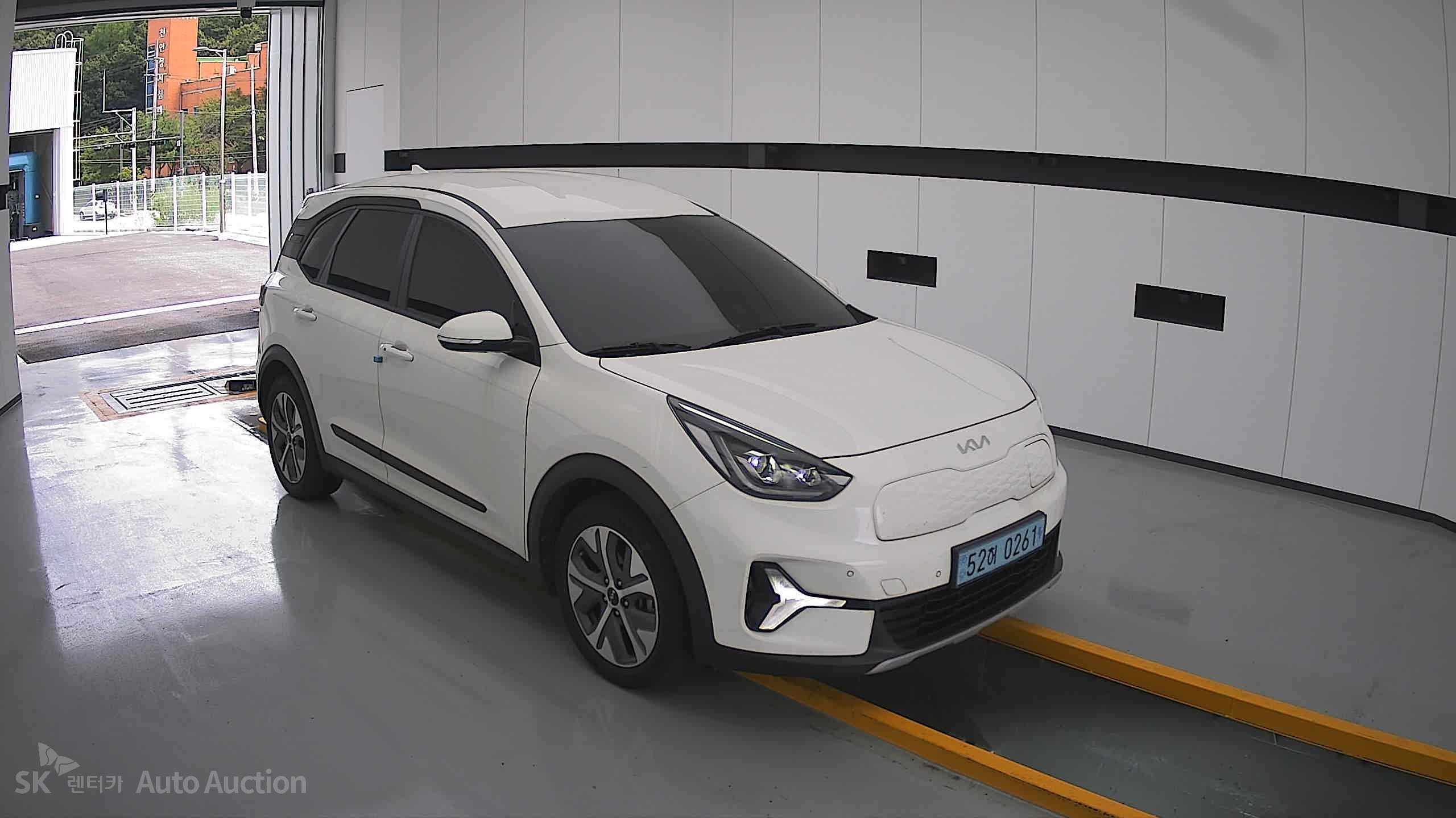 كيا Niro 2023 — صورة 21