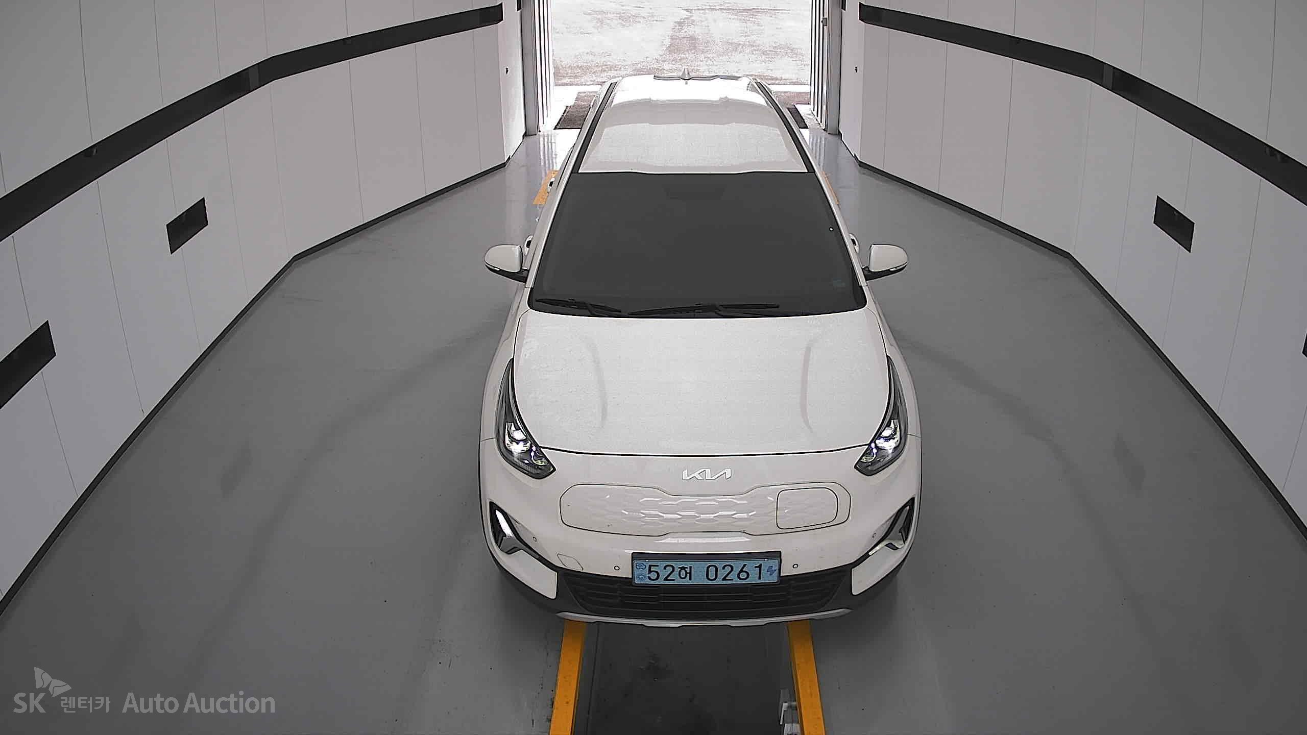 كيا Niro 2023 — صورة 24