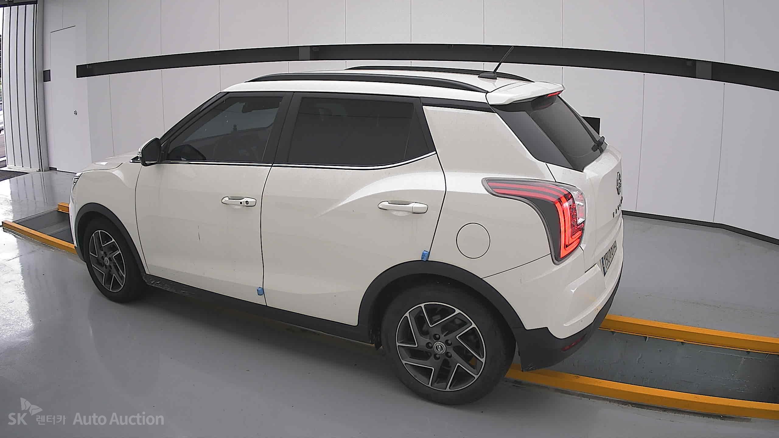 Kg Mobility (Ssangyong) Tivoli 2022 — صورة 14