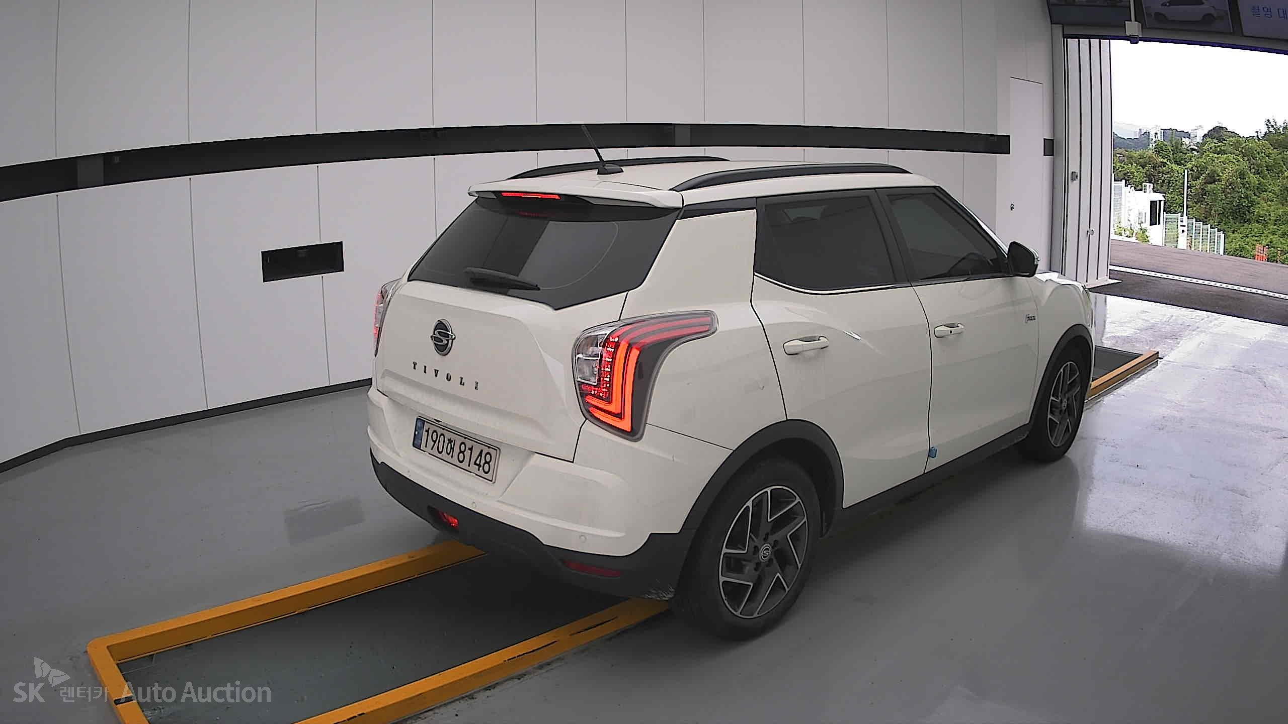Kg Mobility (Ssangyong) Tivoli 2022 — صورة 17