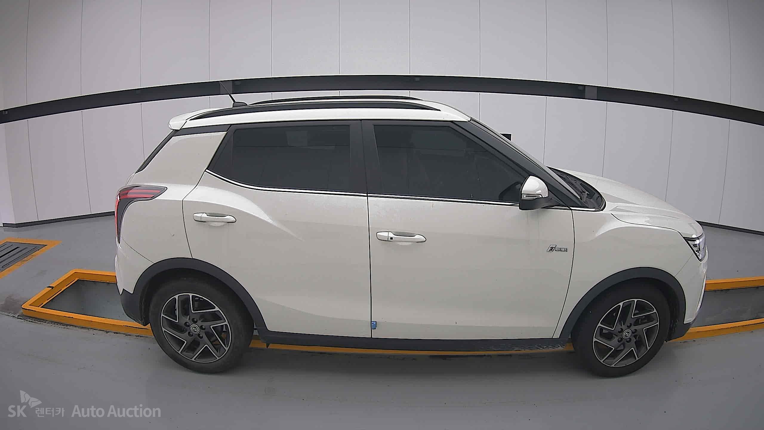 Kg Mobility (Ssangyong) Tivoli 2022 — صورة 19