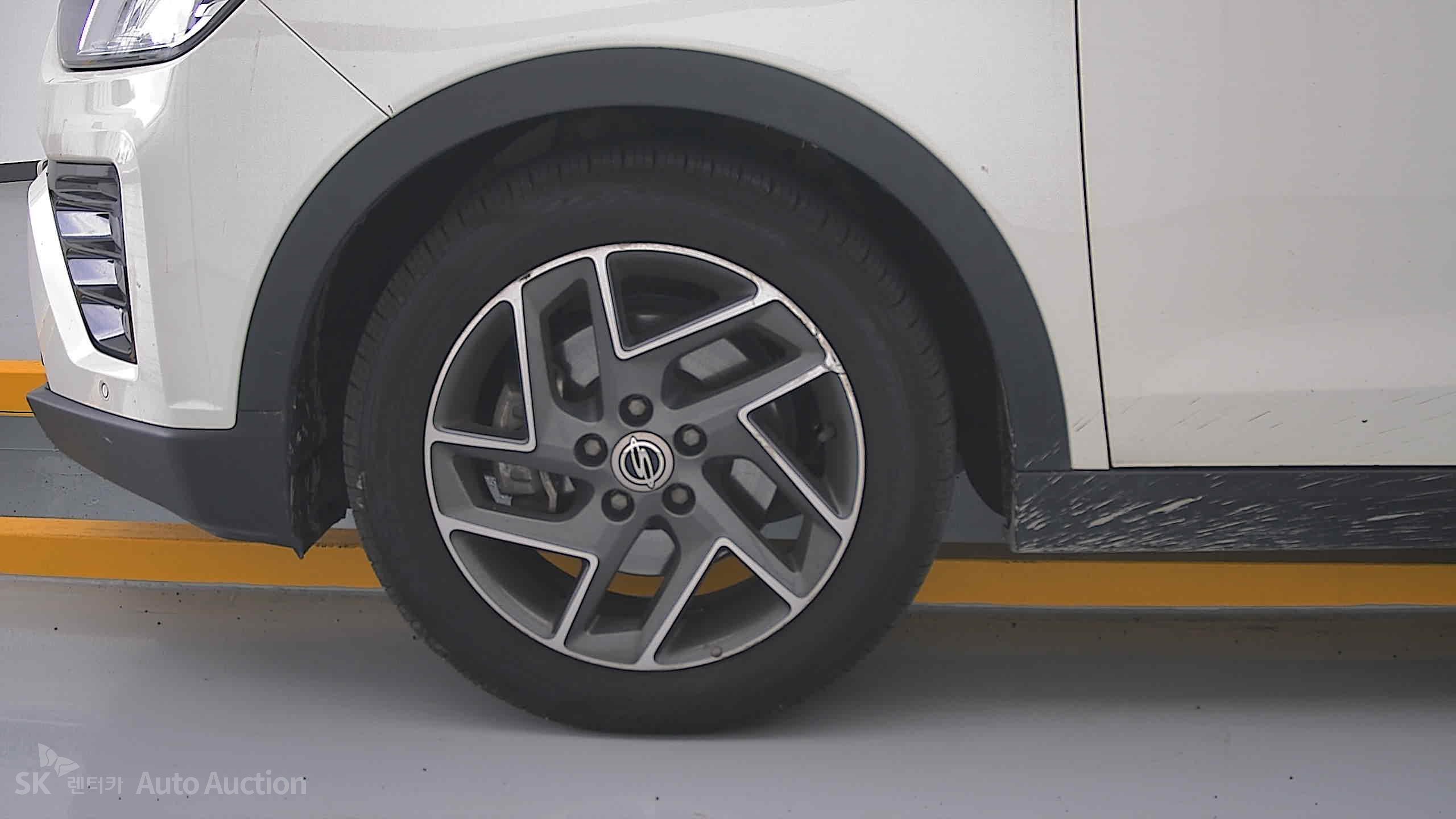 Kg Mobility (Ssangyong) Tivoli 2022 — صورة 25