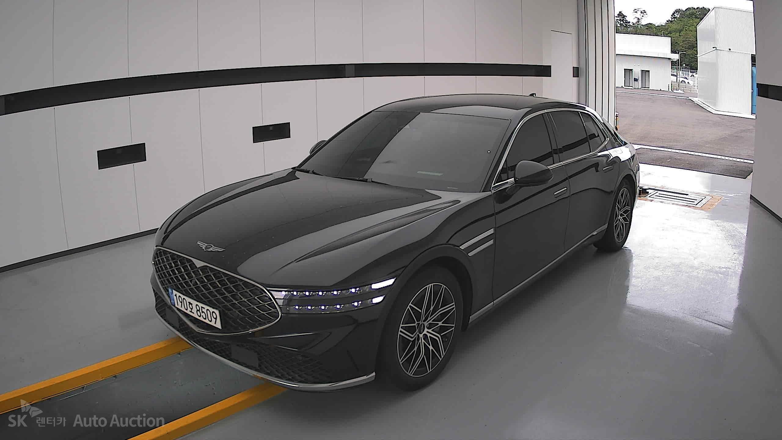 جينيسيس G90 2022 — صورة 11