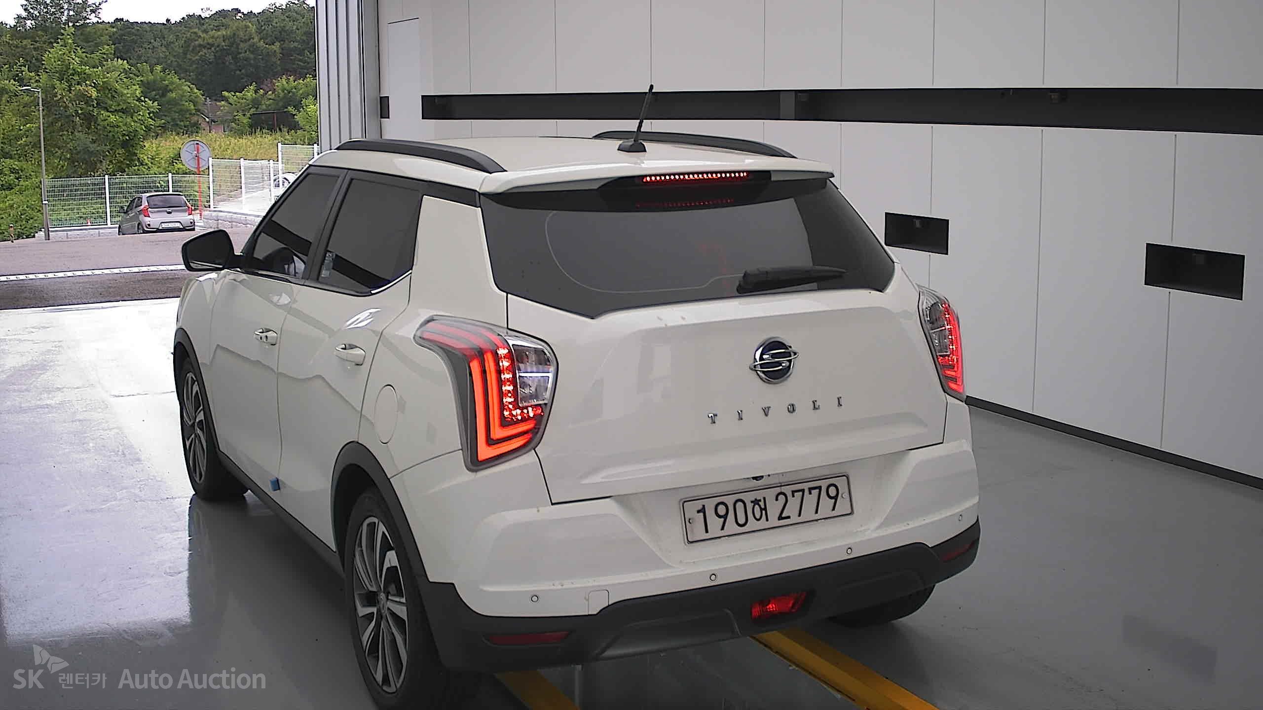 Kg Mobility (Ssangyong) Tivoli 2022 — صورة 15