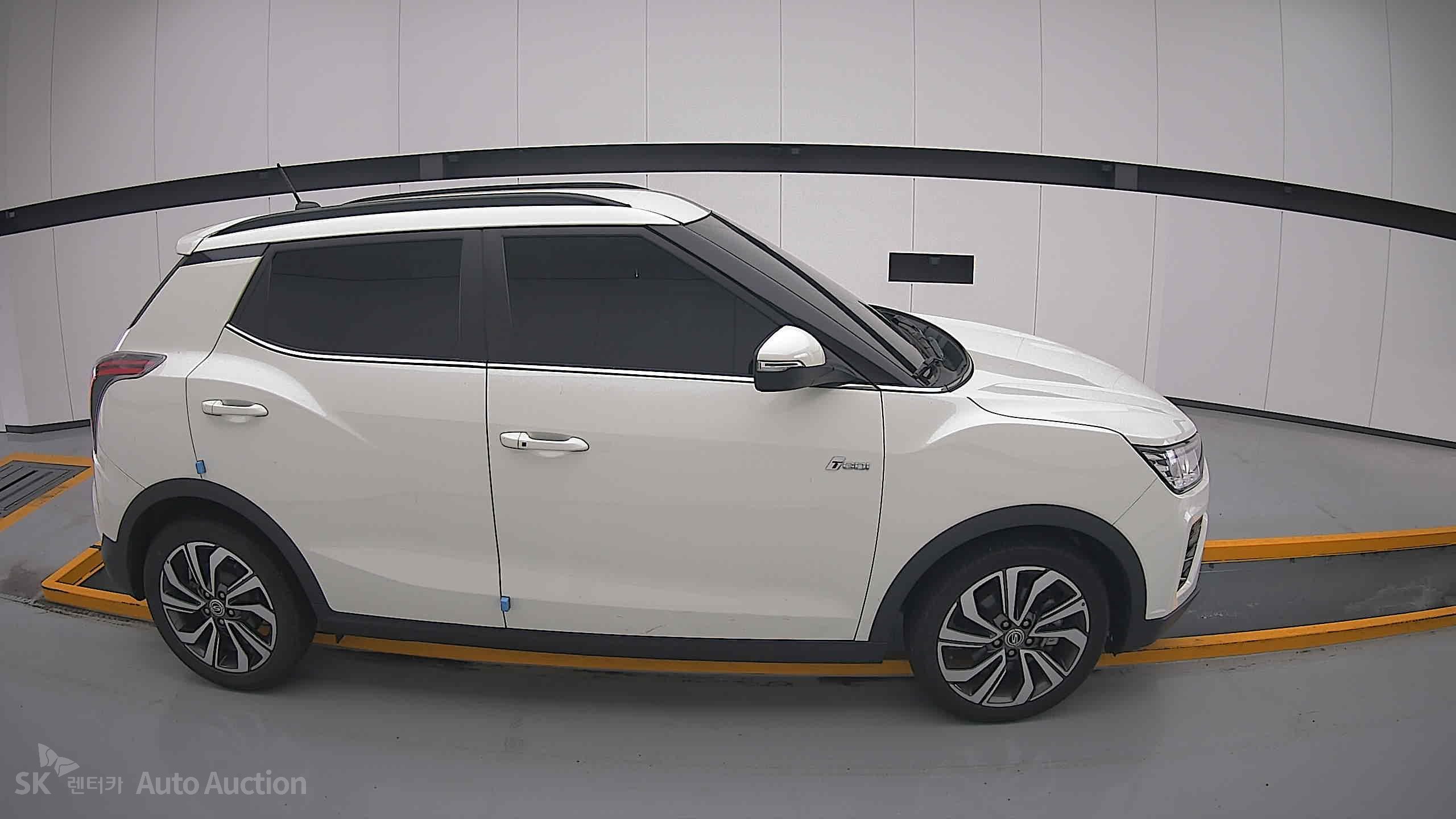 Kg Mobility (Ssangyong) Tivoli 2022 — صورة 19