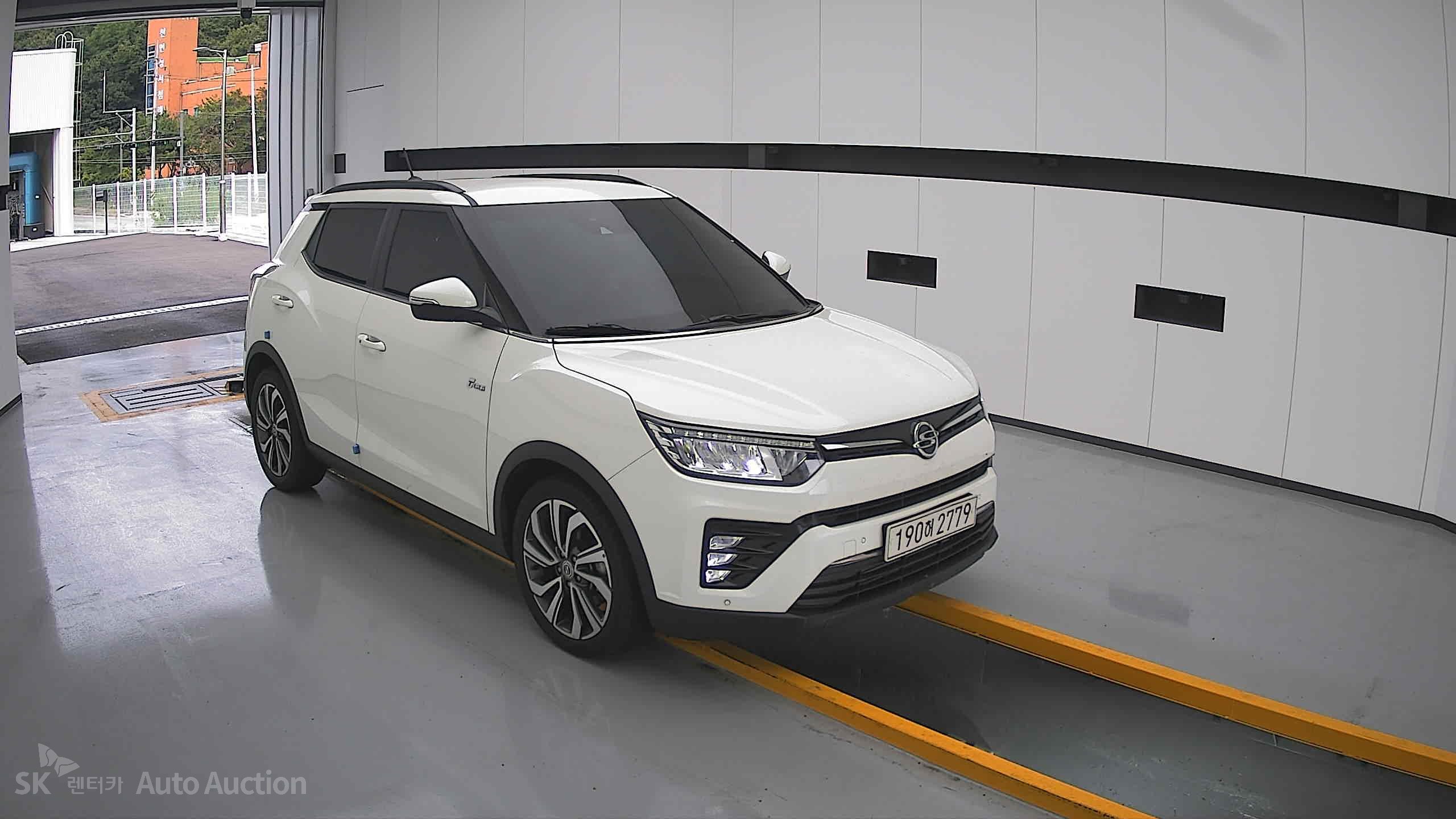 Kg Mobility (Ssangyong) Tivoli 2022 — صورة 21
