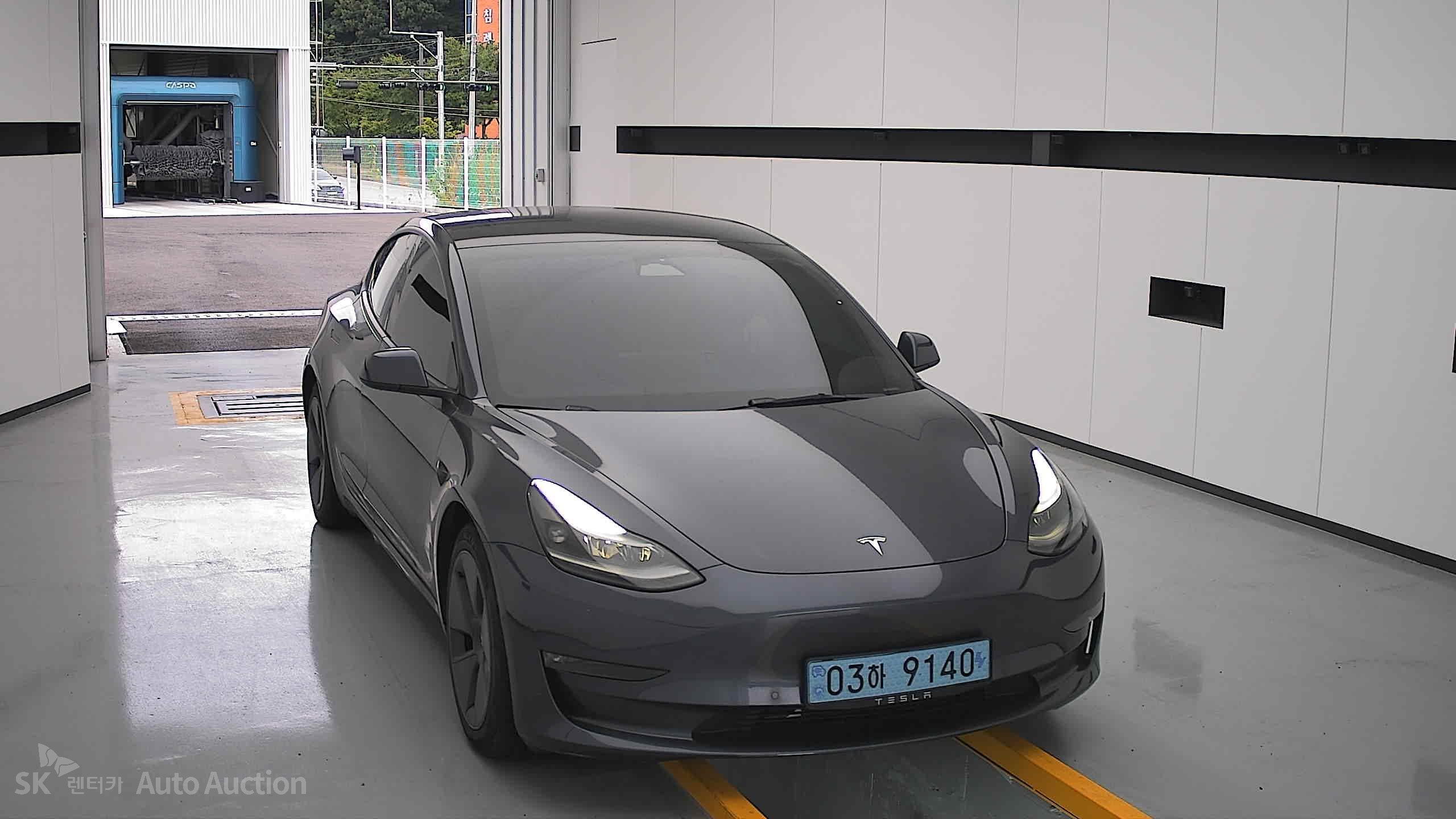 Tesla Model 3 2022 — صورة 22