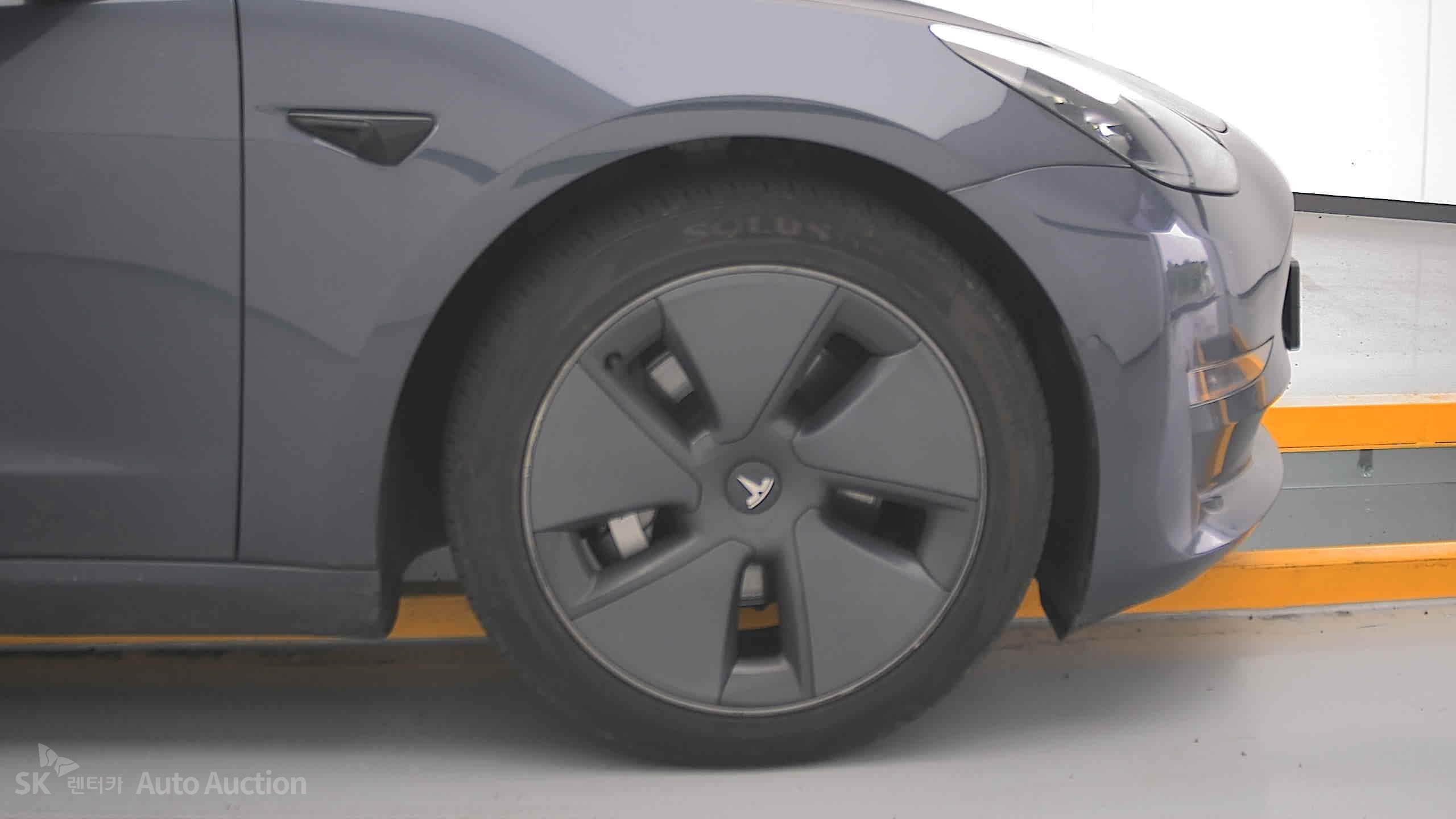 Tesla Model 3 2022 — صورة 28