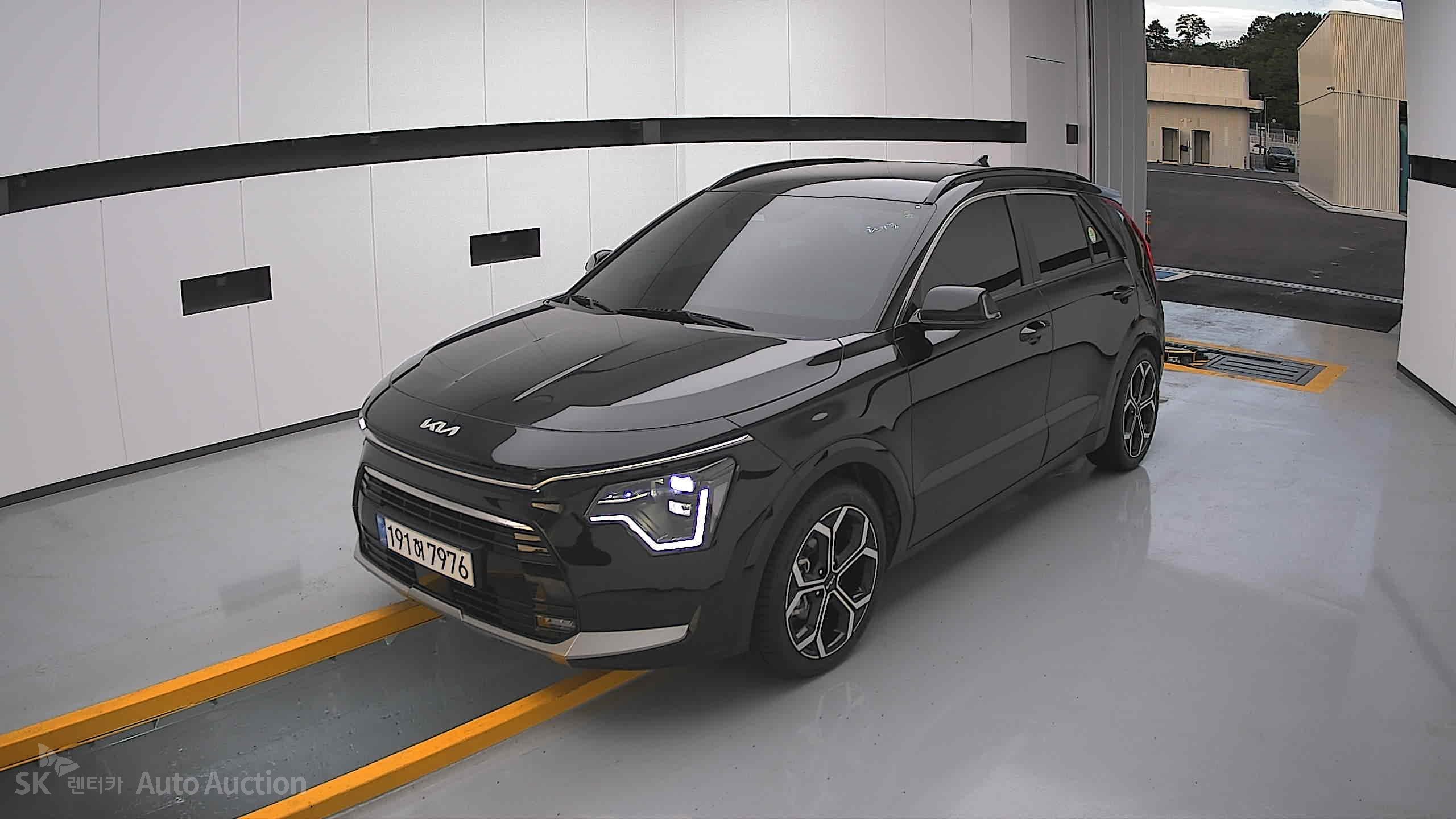 كيا All-New Niro 2023 — صورة 11