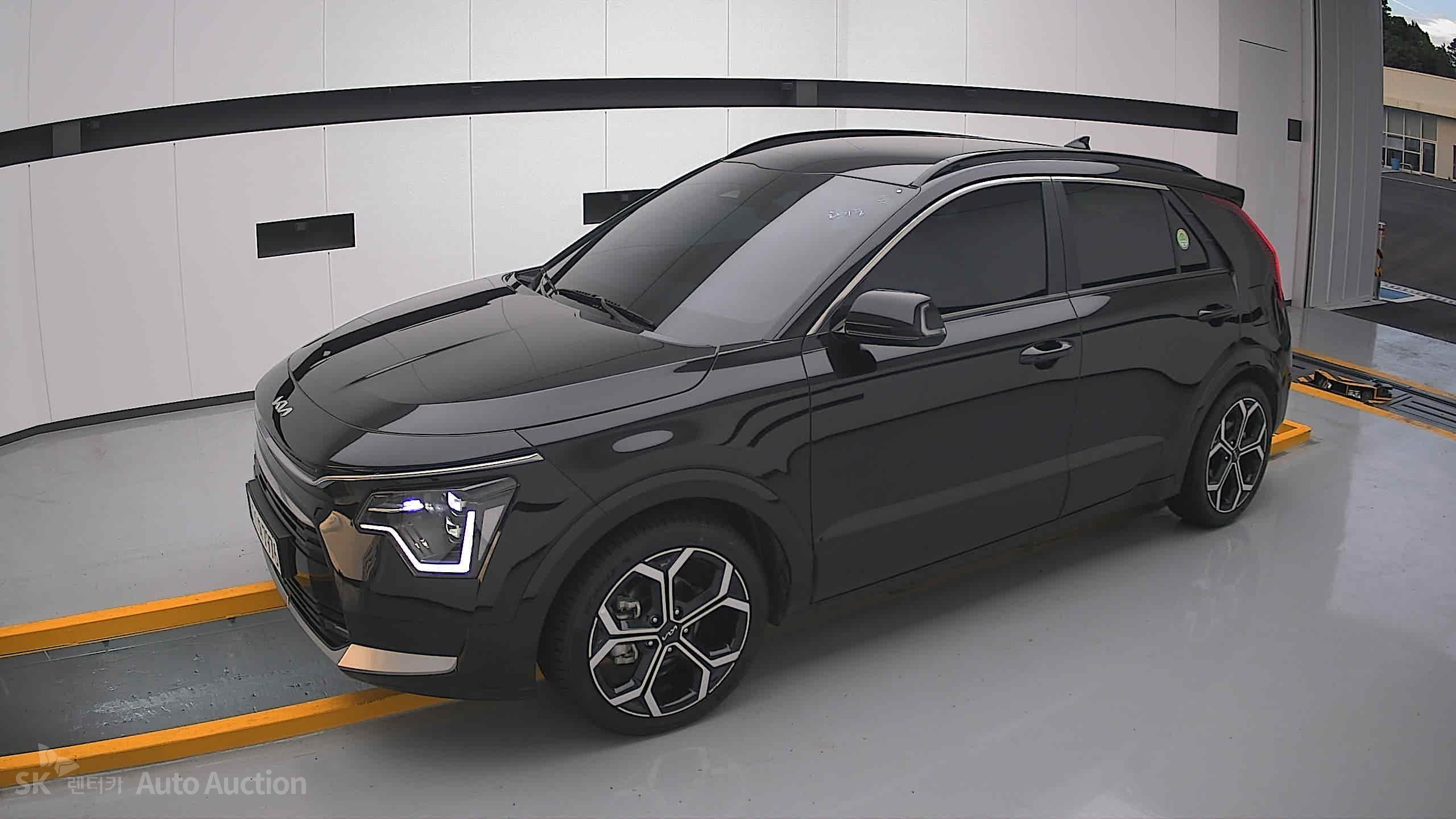 كيا All-New Niro 2023 — صورة 12
