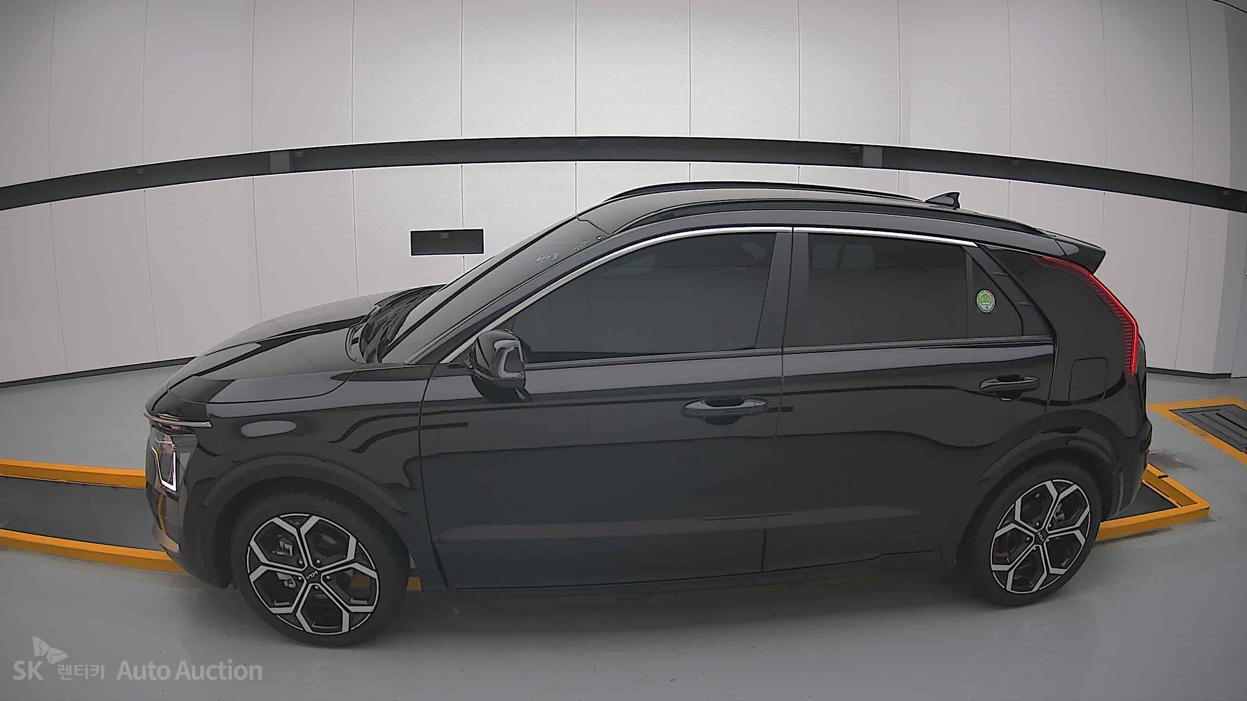 كيا All-New Niro 2023 — صورة 13