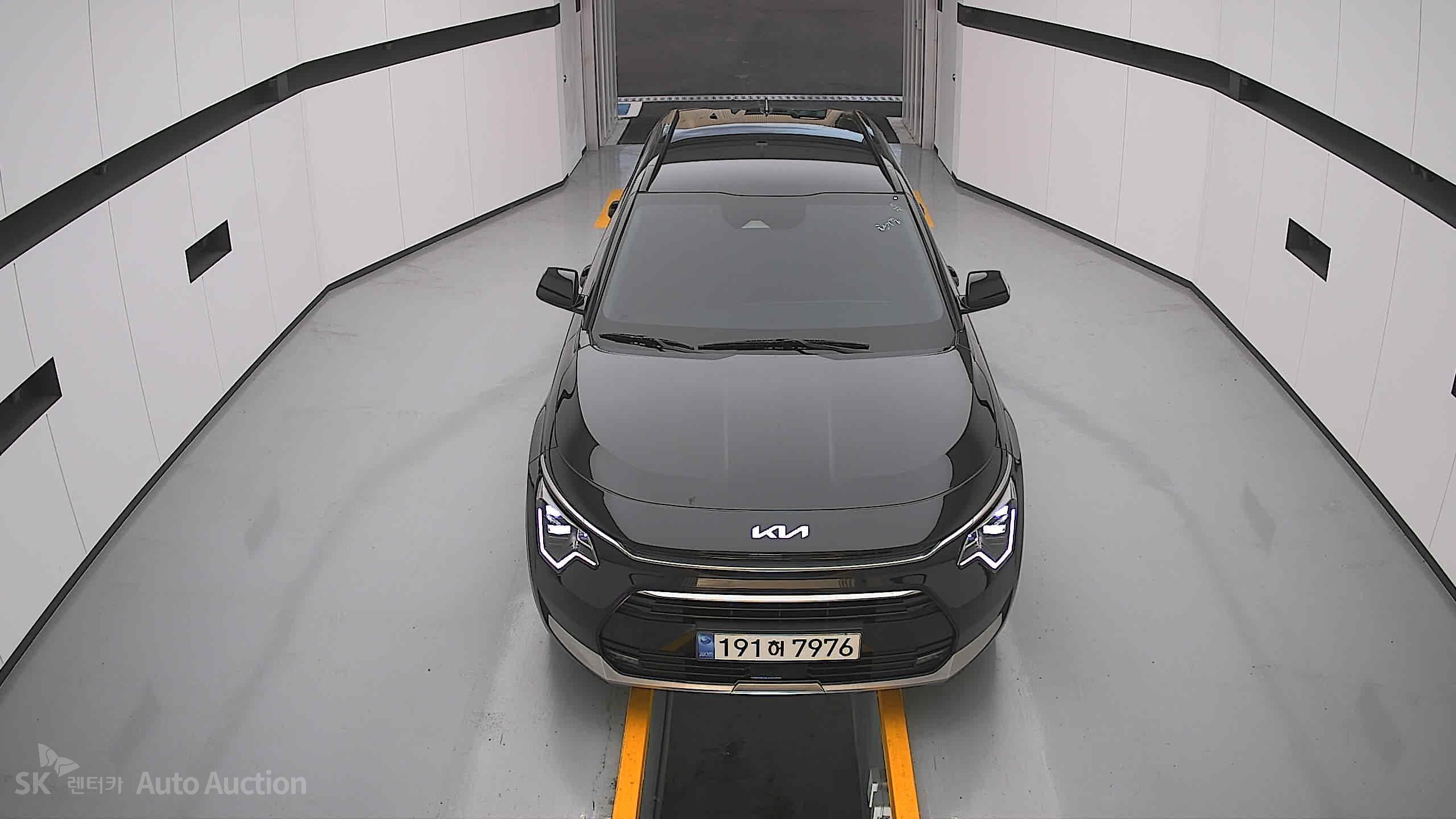 كيا All-New Niro 2023 — صورة 24