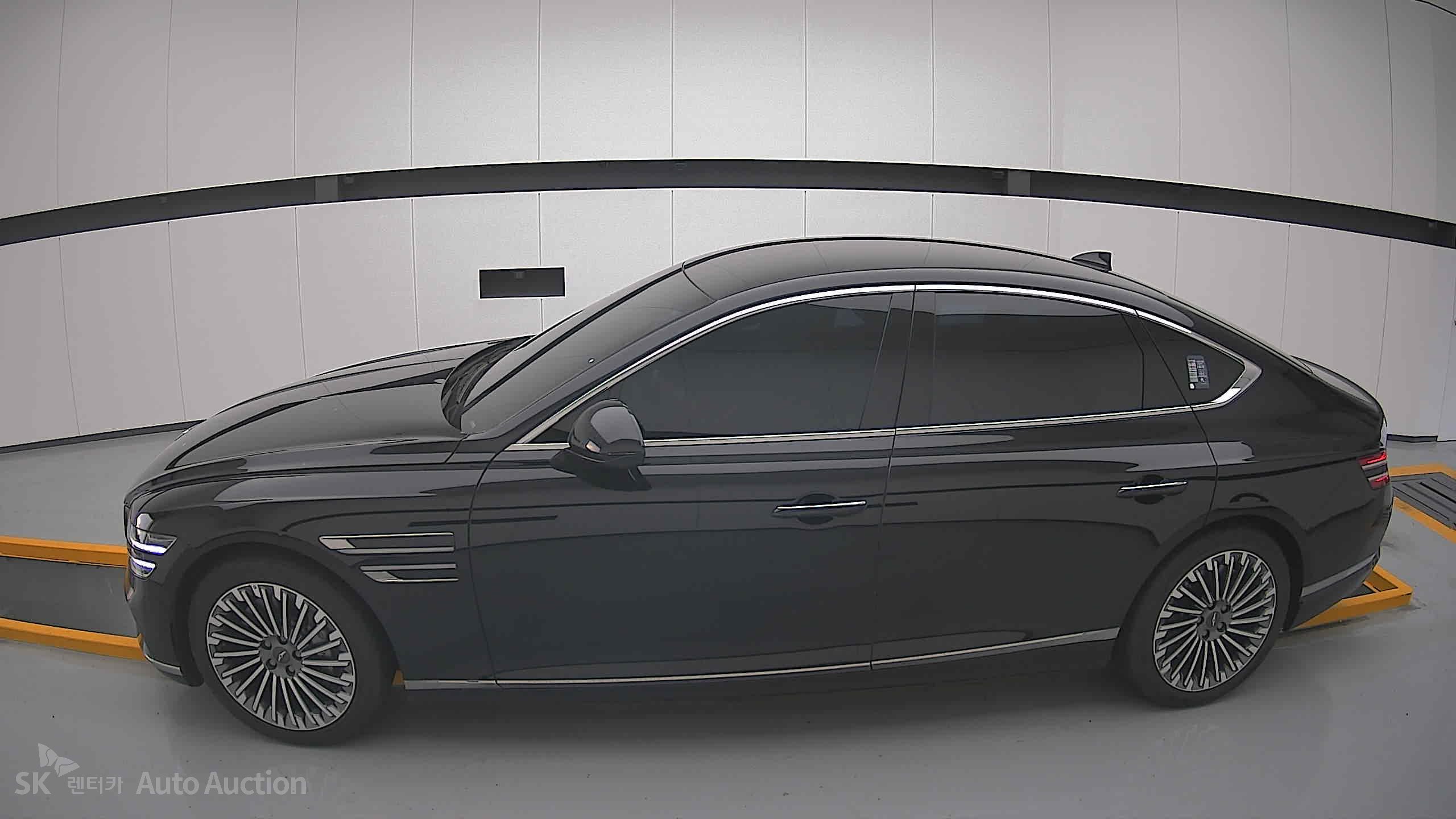 جينيسيس Eg80 2022 — صورة 13