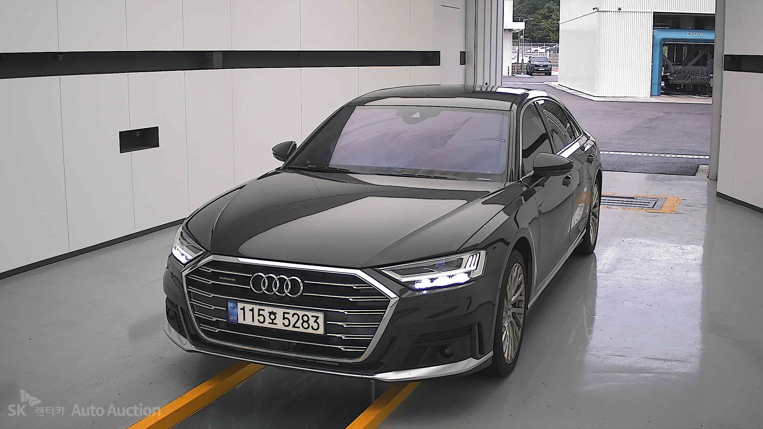 Audi A8