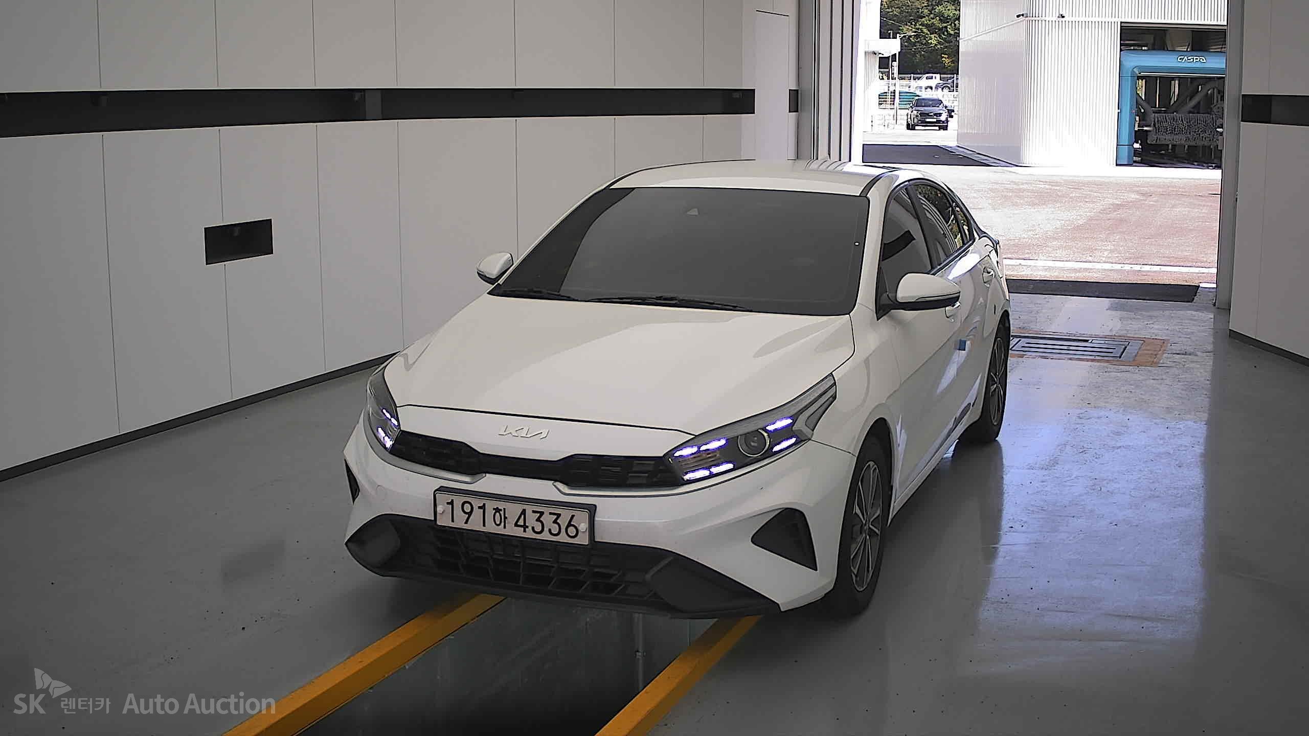 كيا - K3 | The New 1.6 Gasoline Prestige