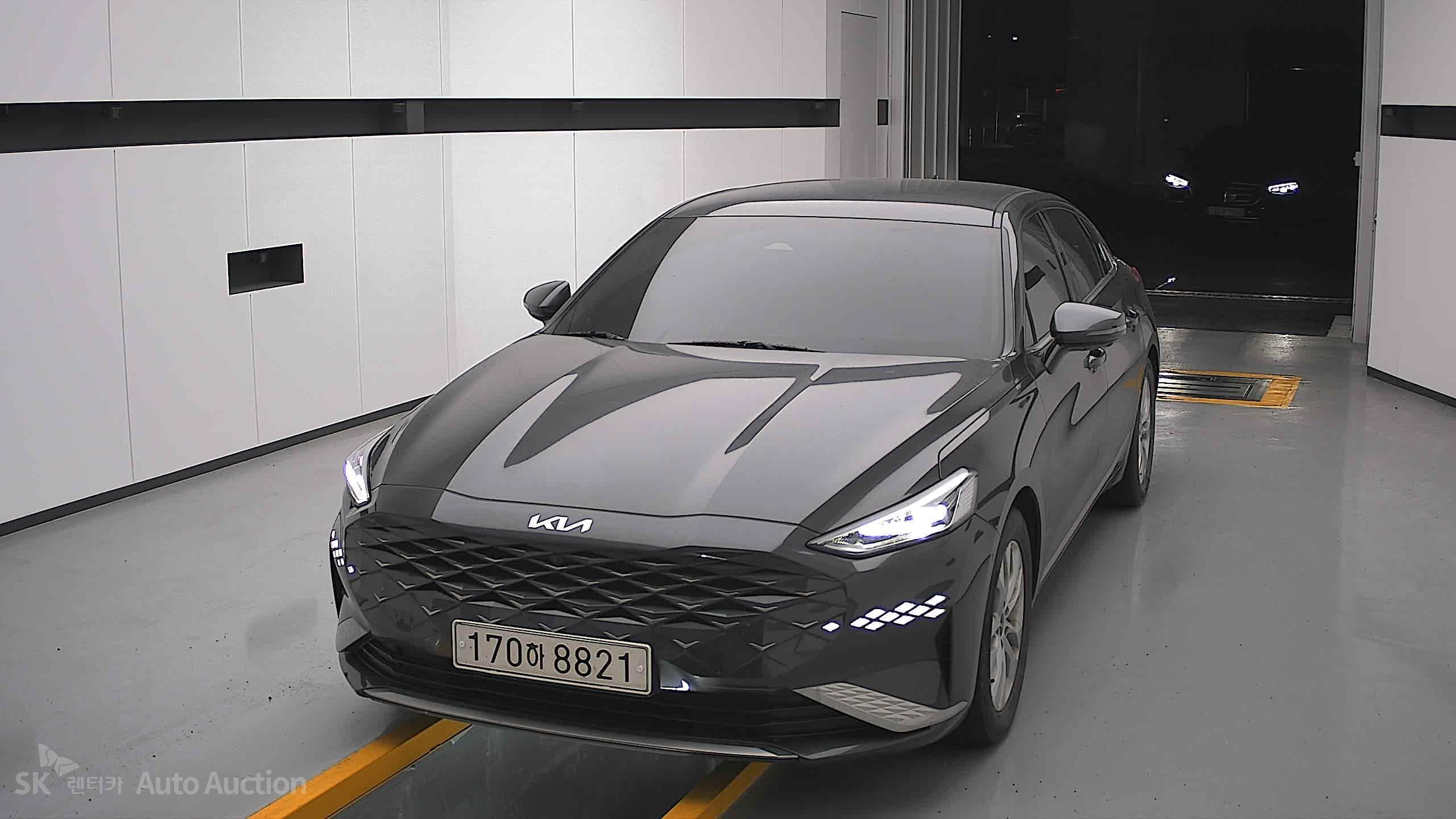 Kia K8