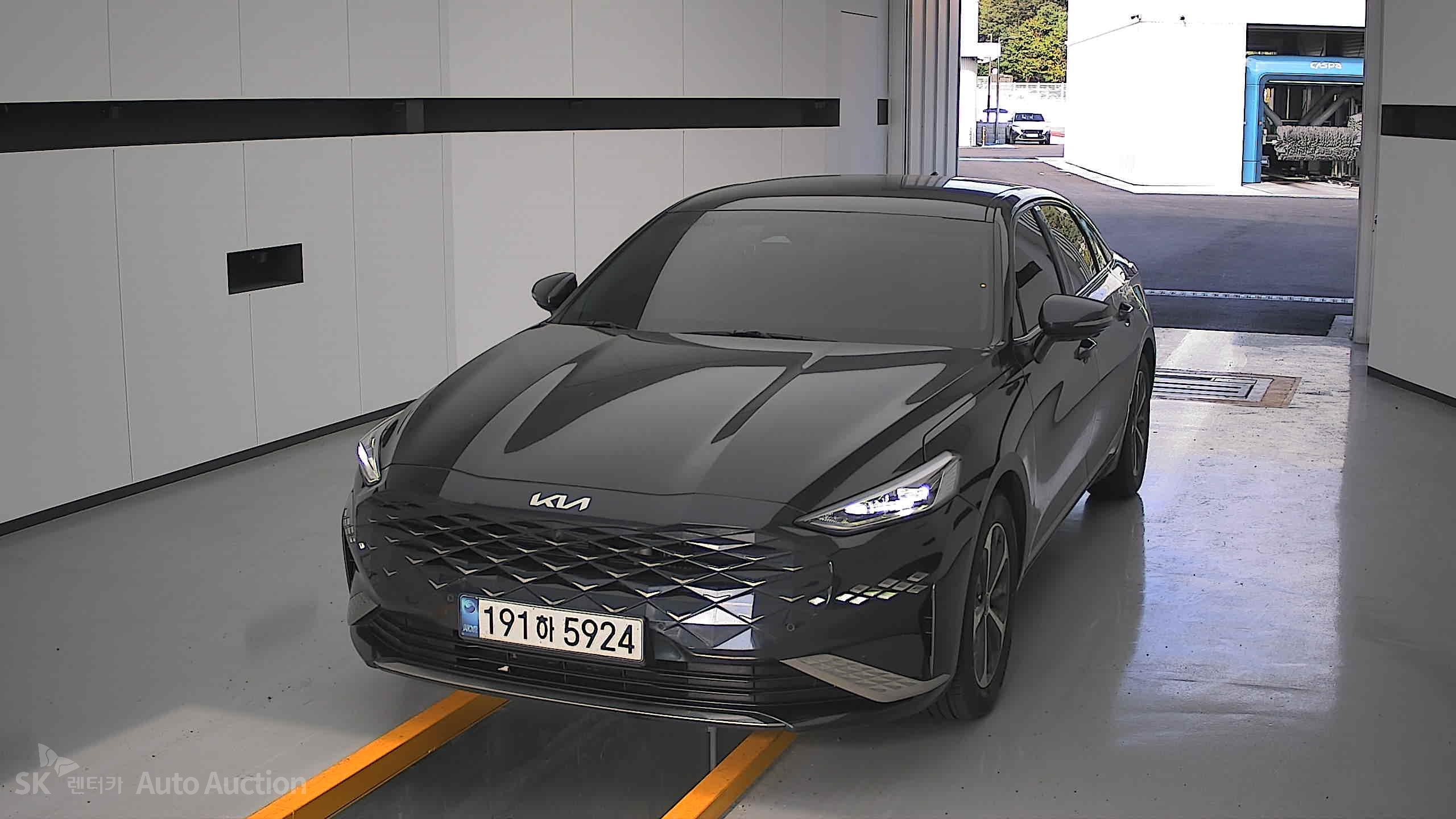 Kia K8