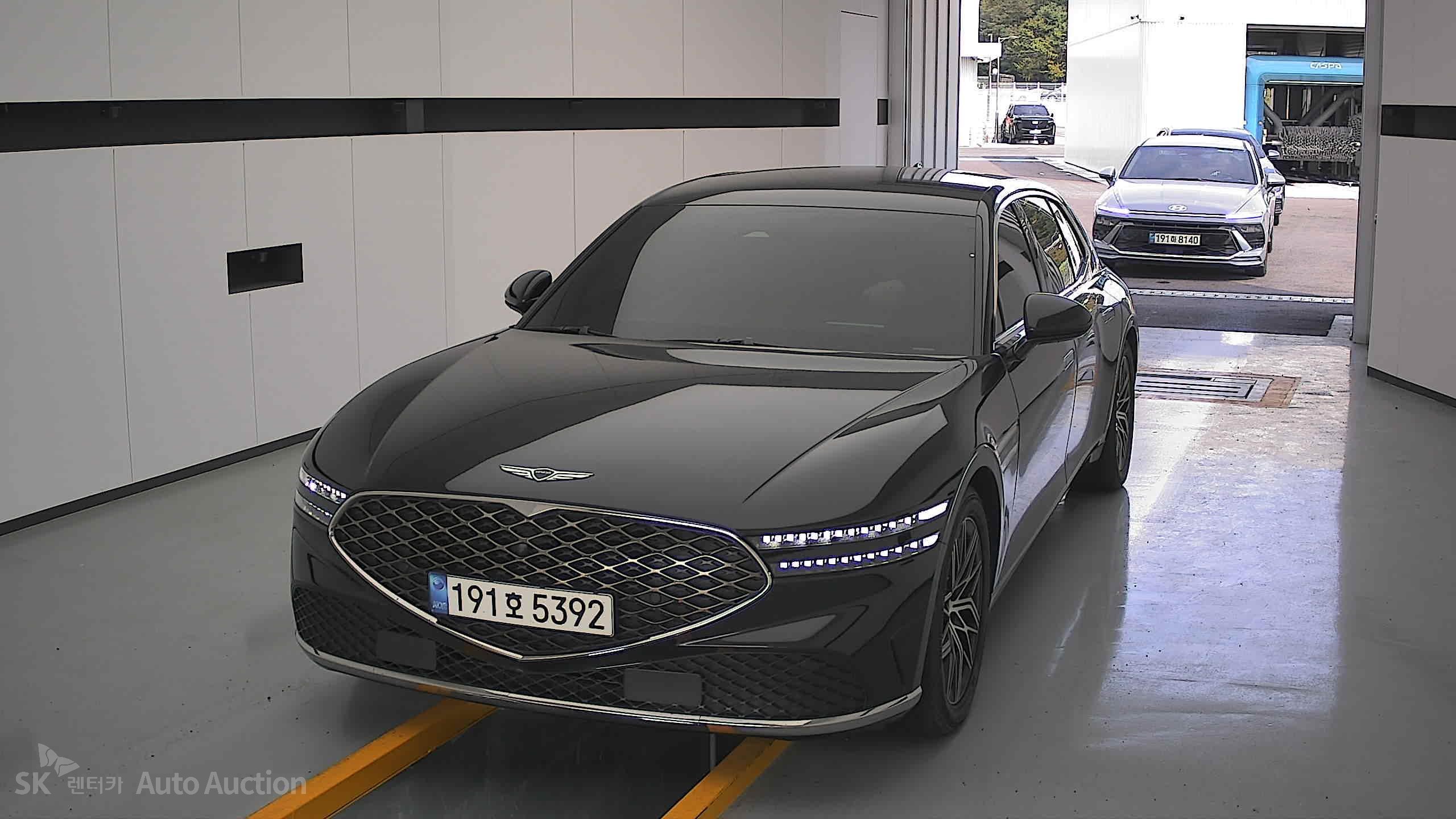 جينيسيس G90