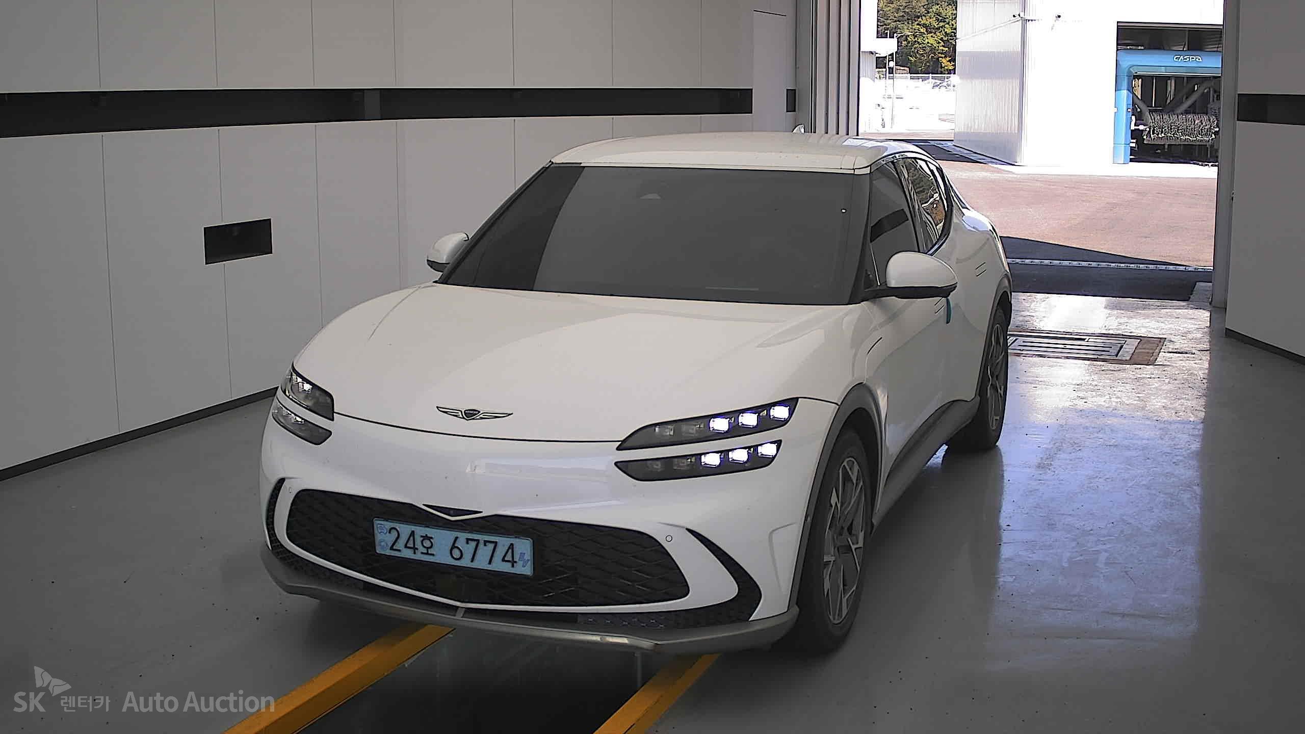 Genesis GV60