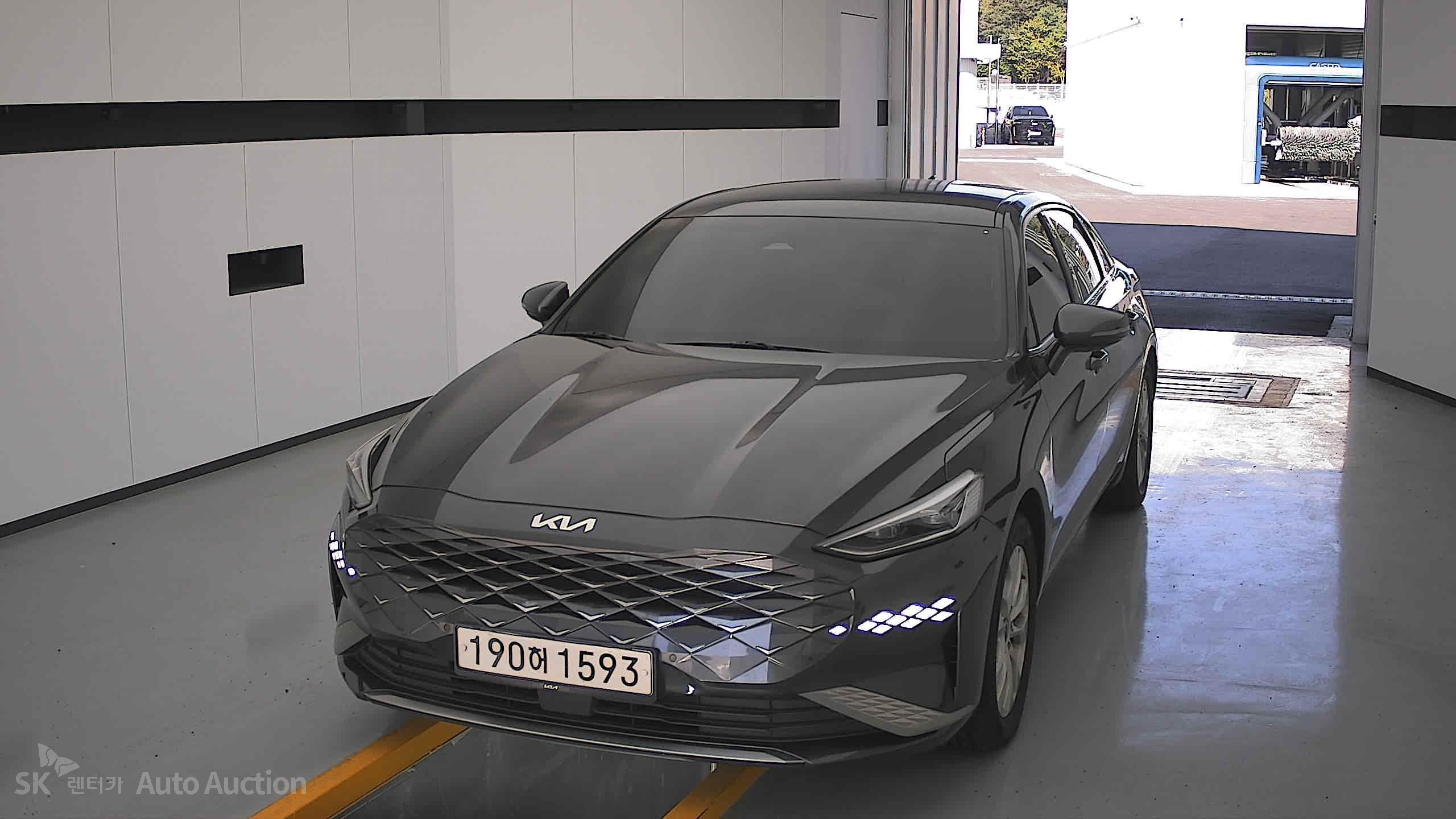 Kia K8