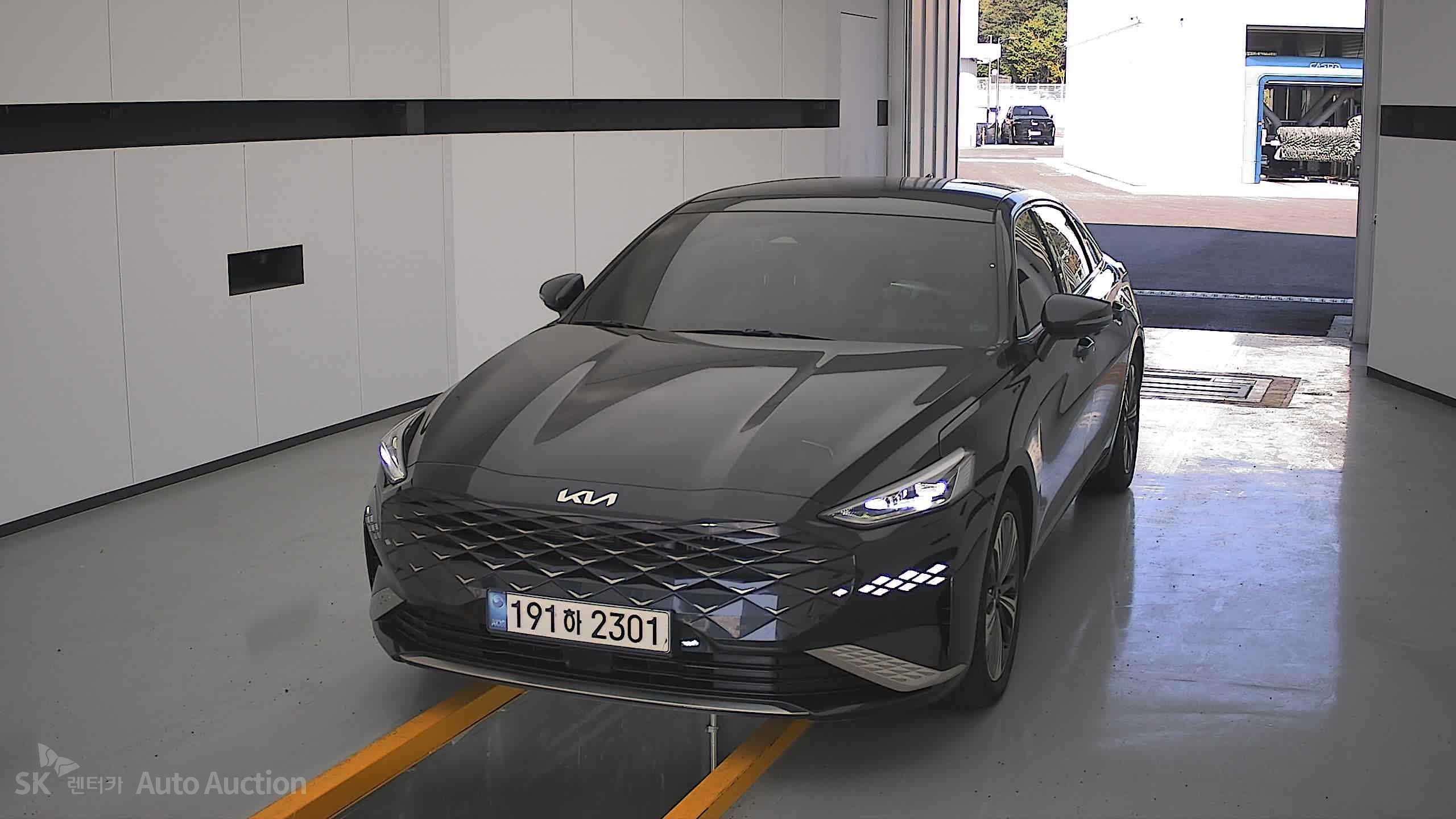 Kia K8