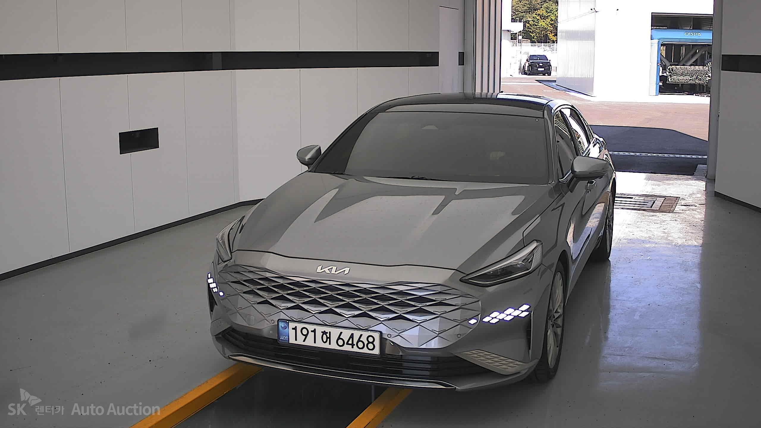 Kia K8