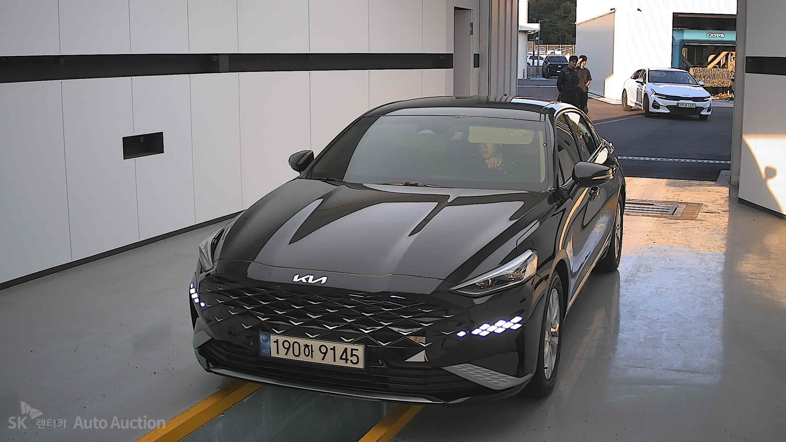 Kia K8