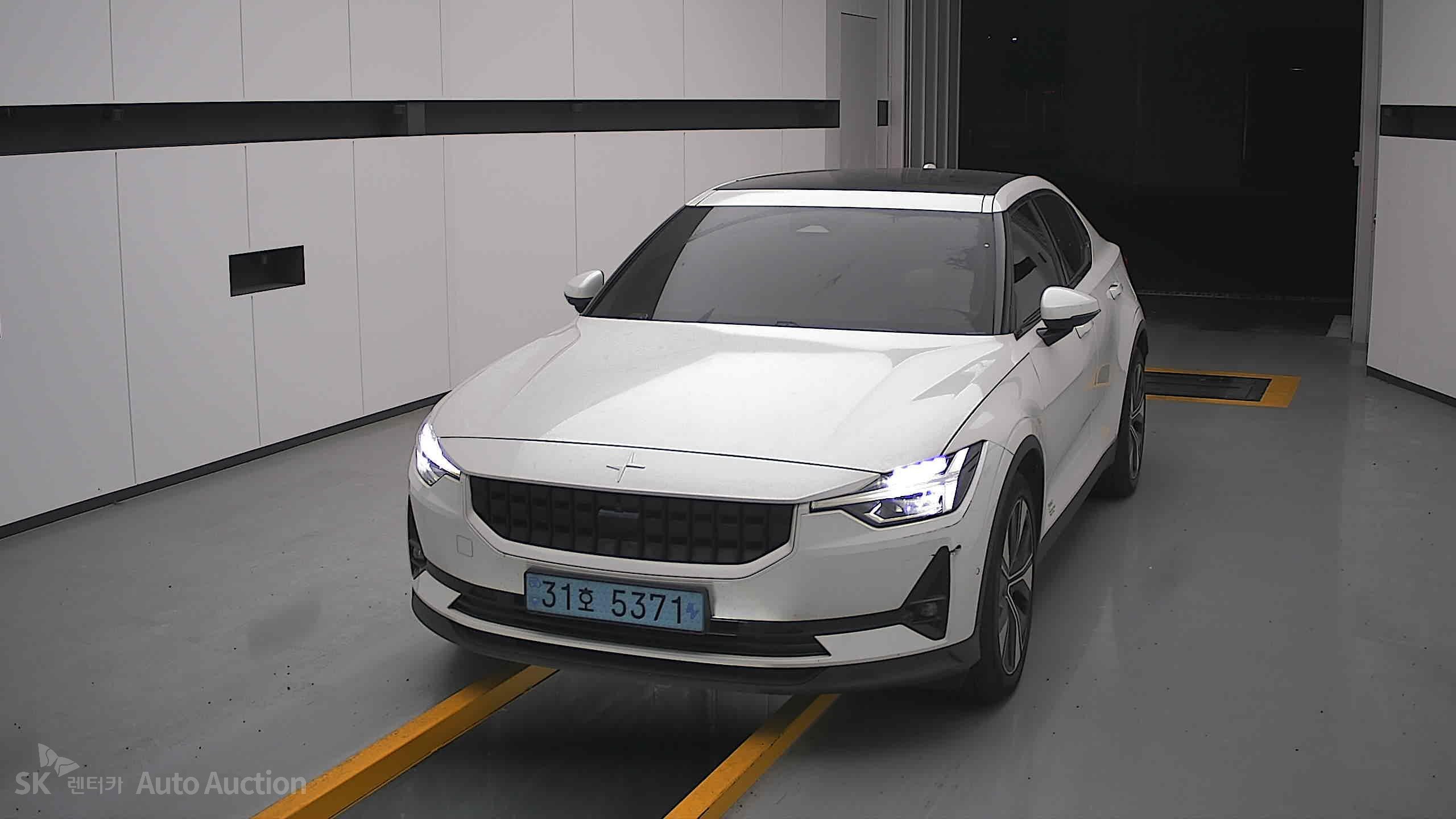 بولستار Polestar 2