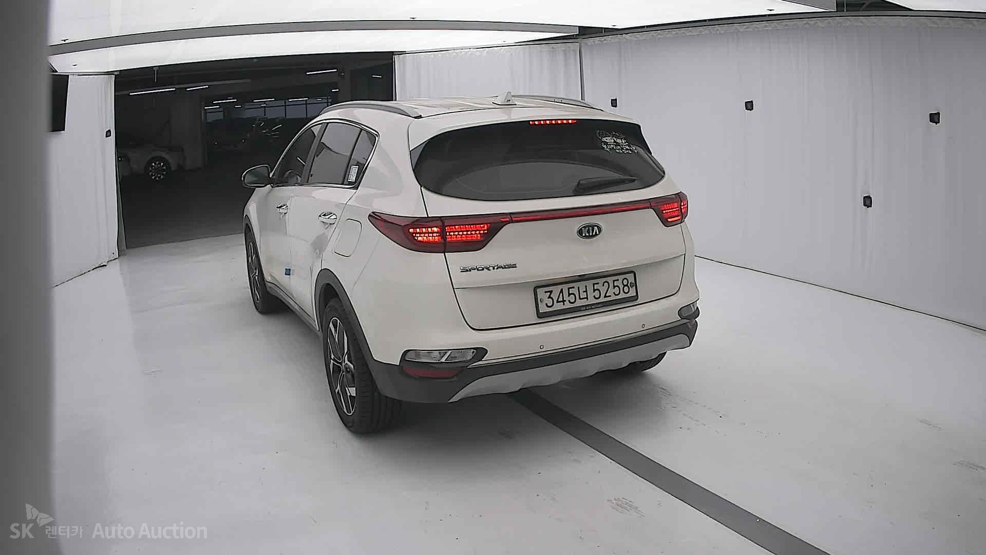 صورة إضافية