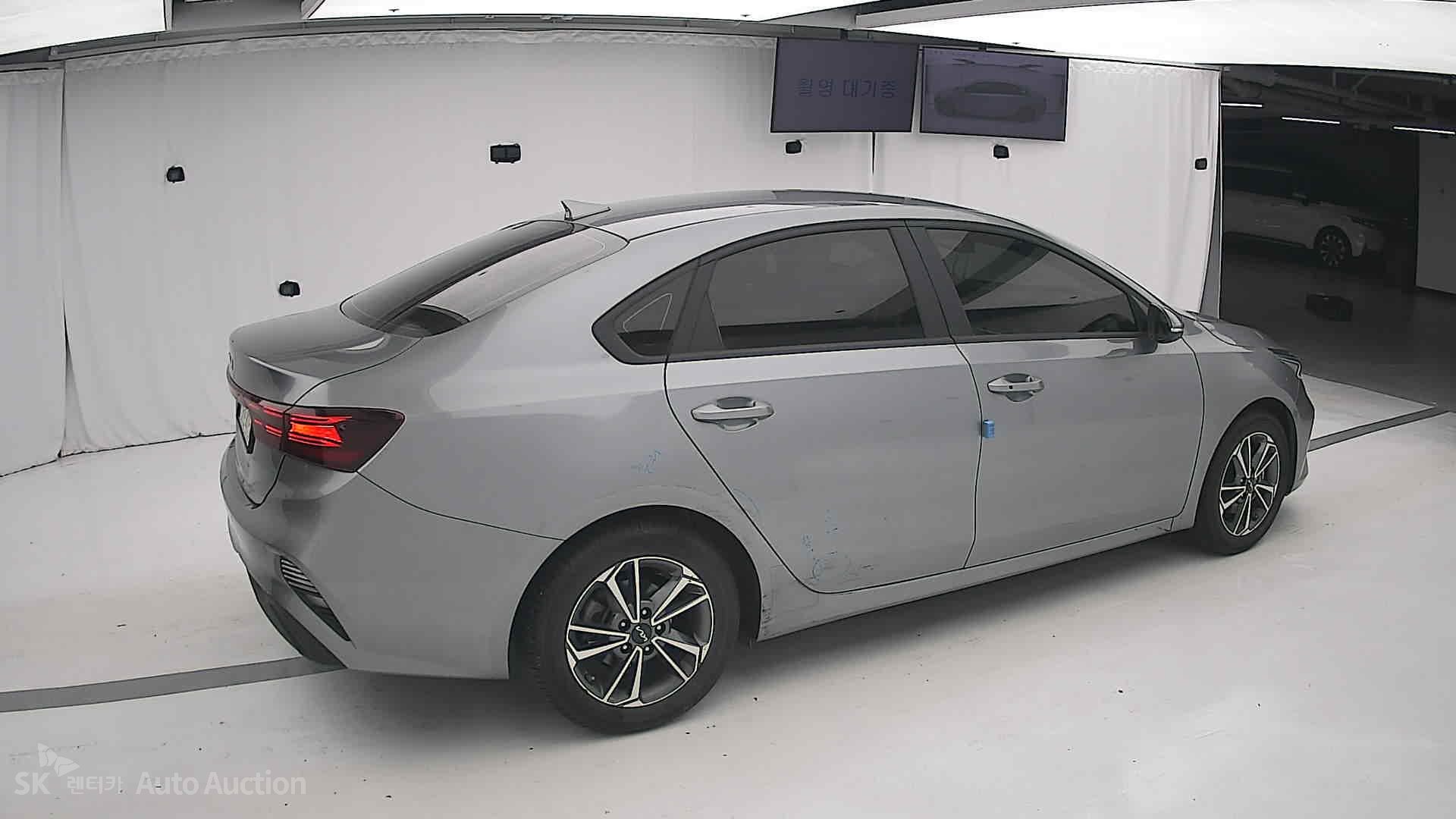 صورة إضافية