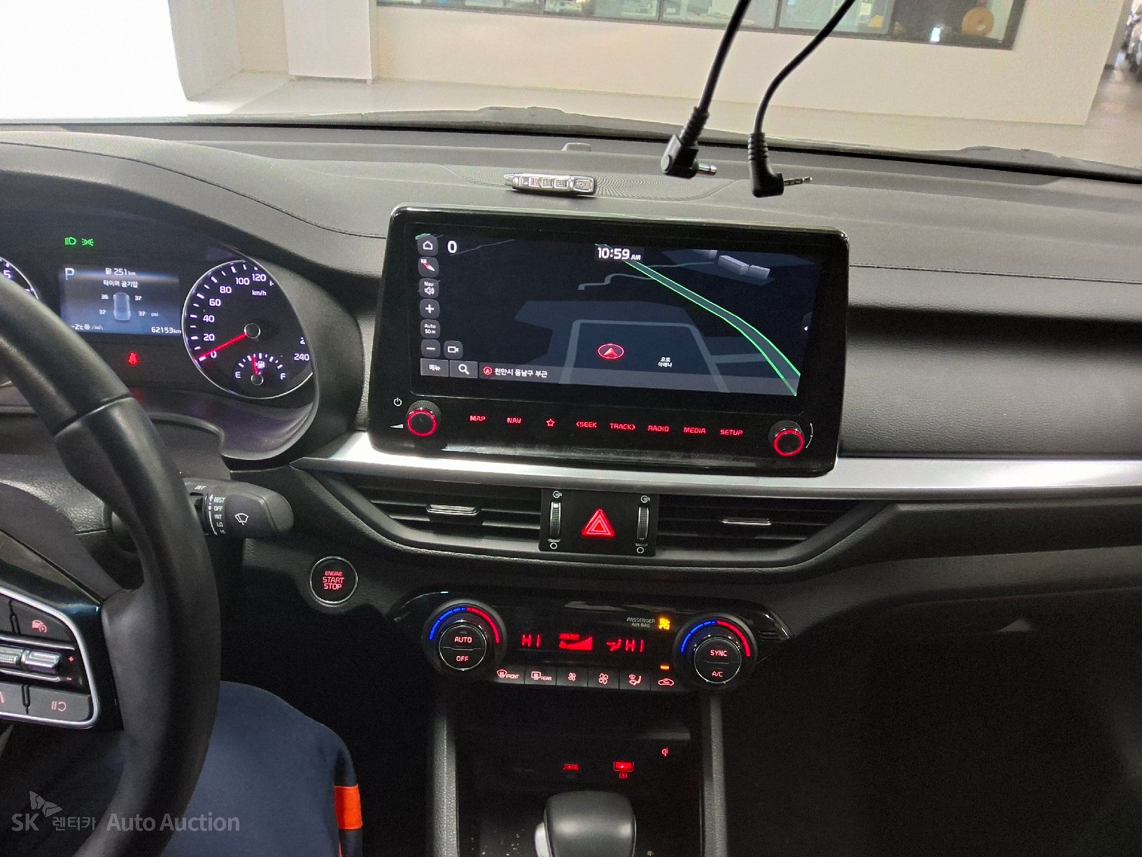 صورة إضافية