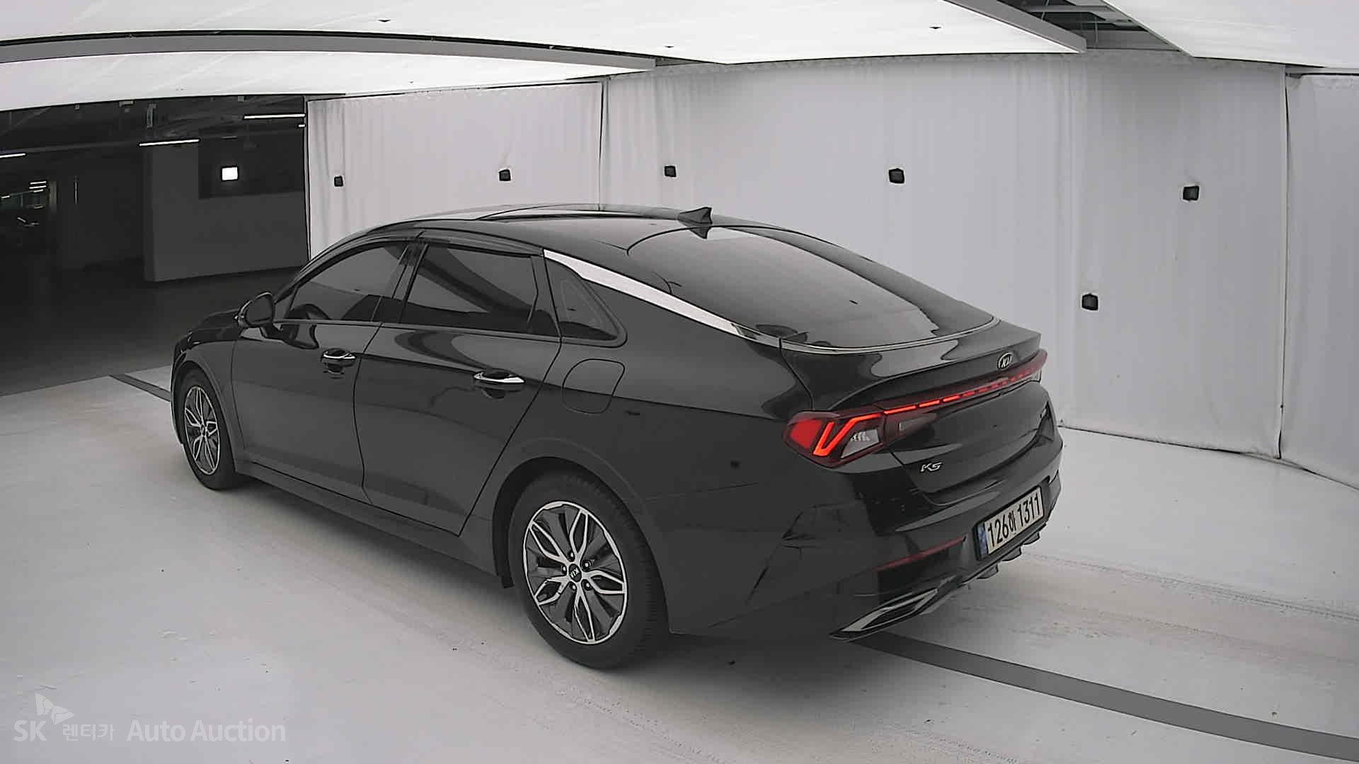 صورة إضافية