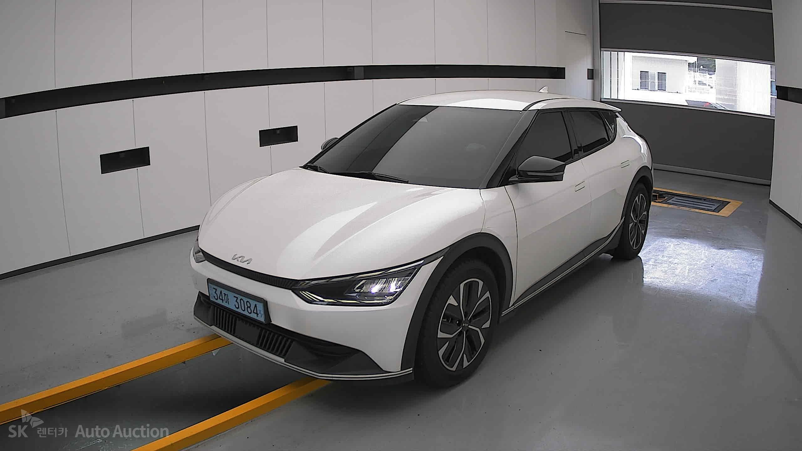 2022 - kia ev6