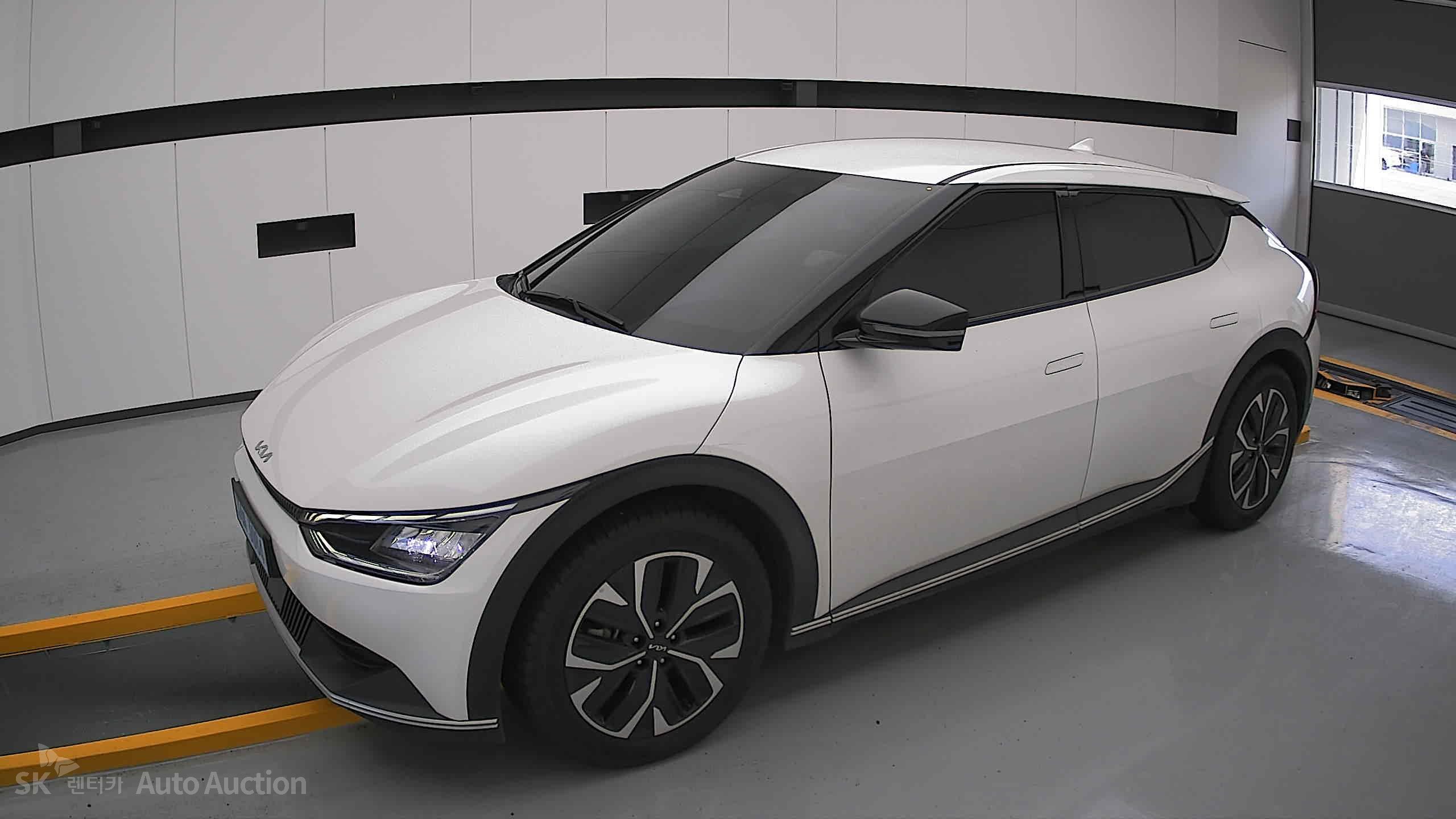 2022 - kia ev6
