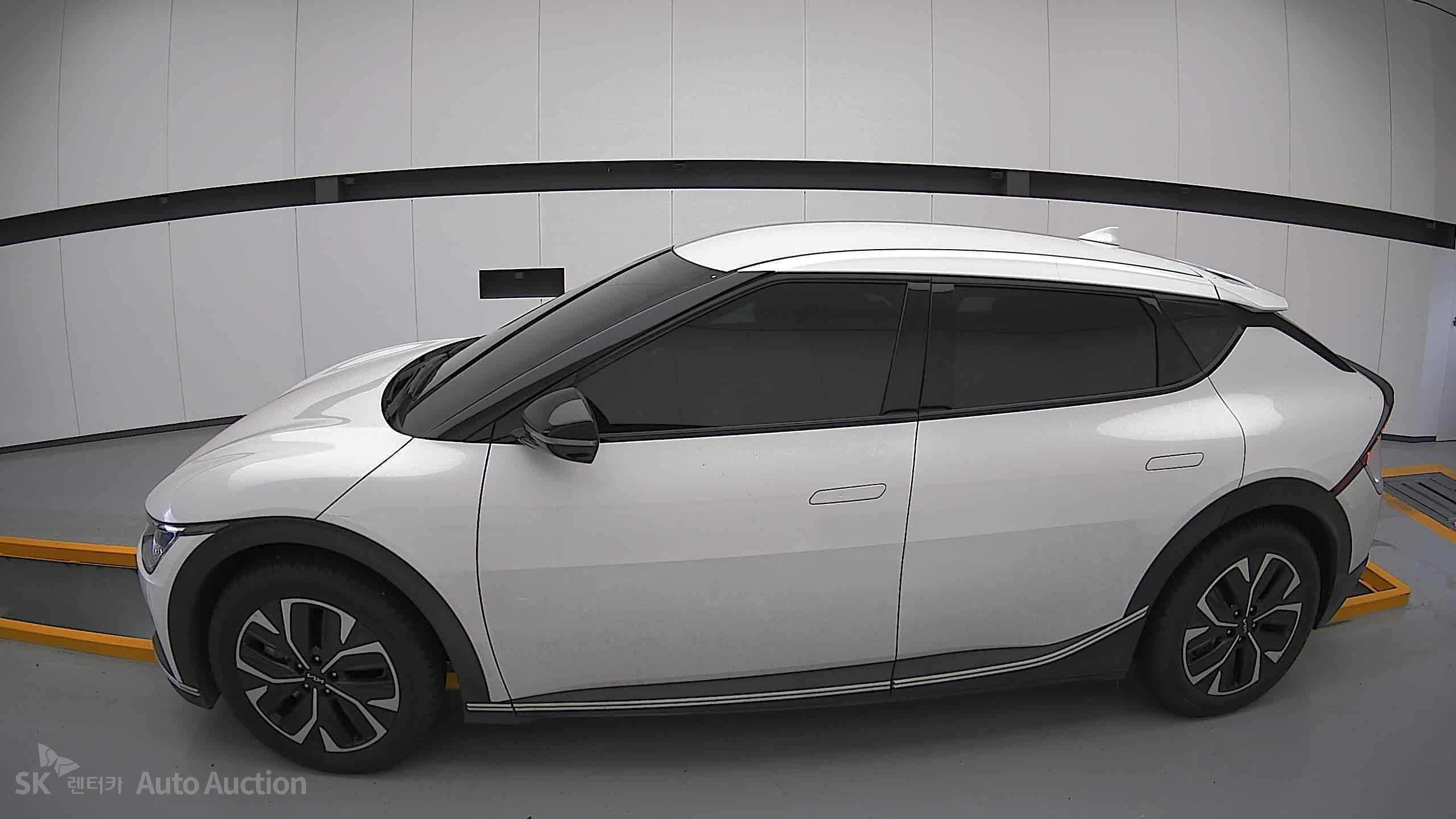 2022 - kia ev6