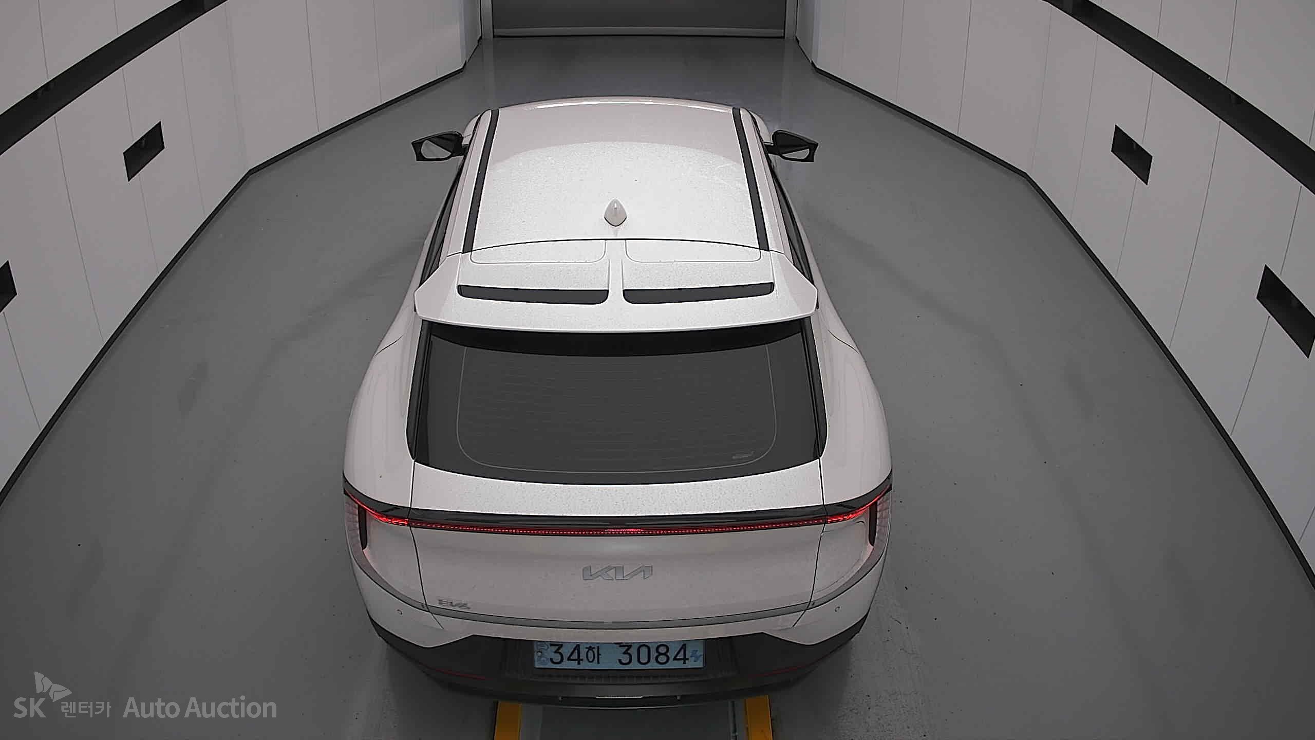 2022 - kia ev6