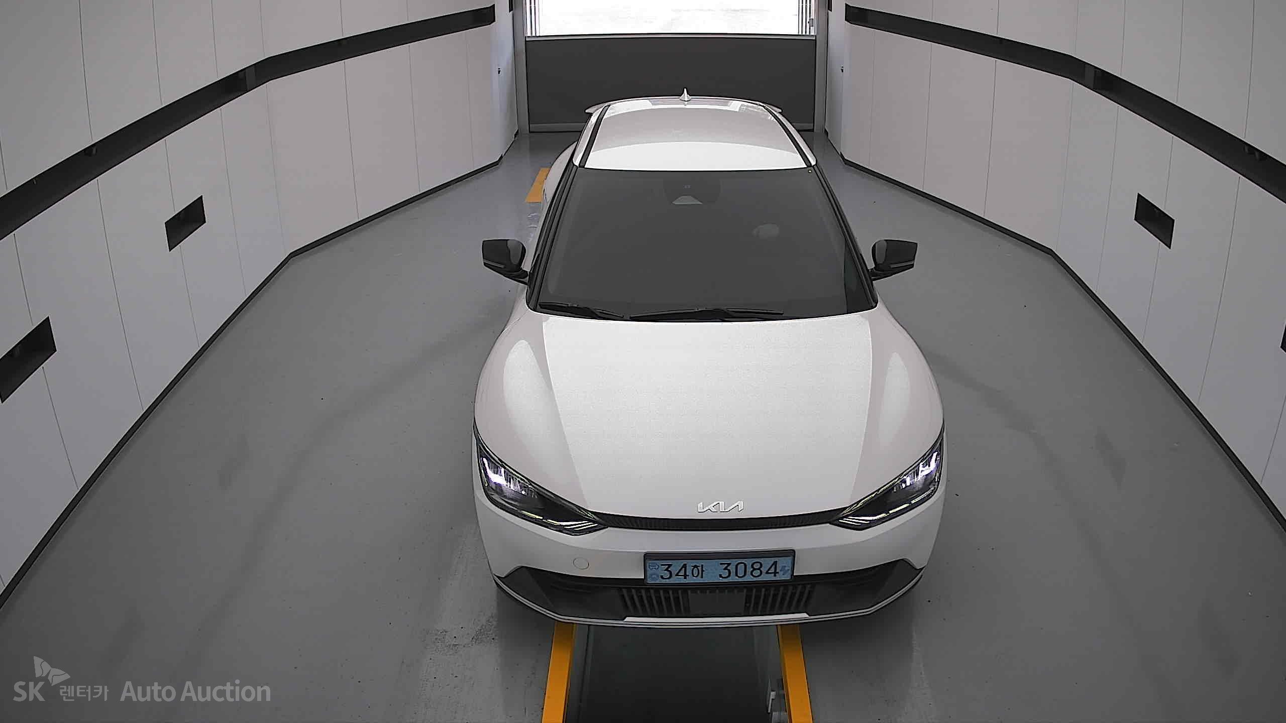 2022 - kia ev6