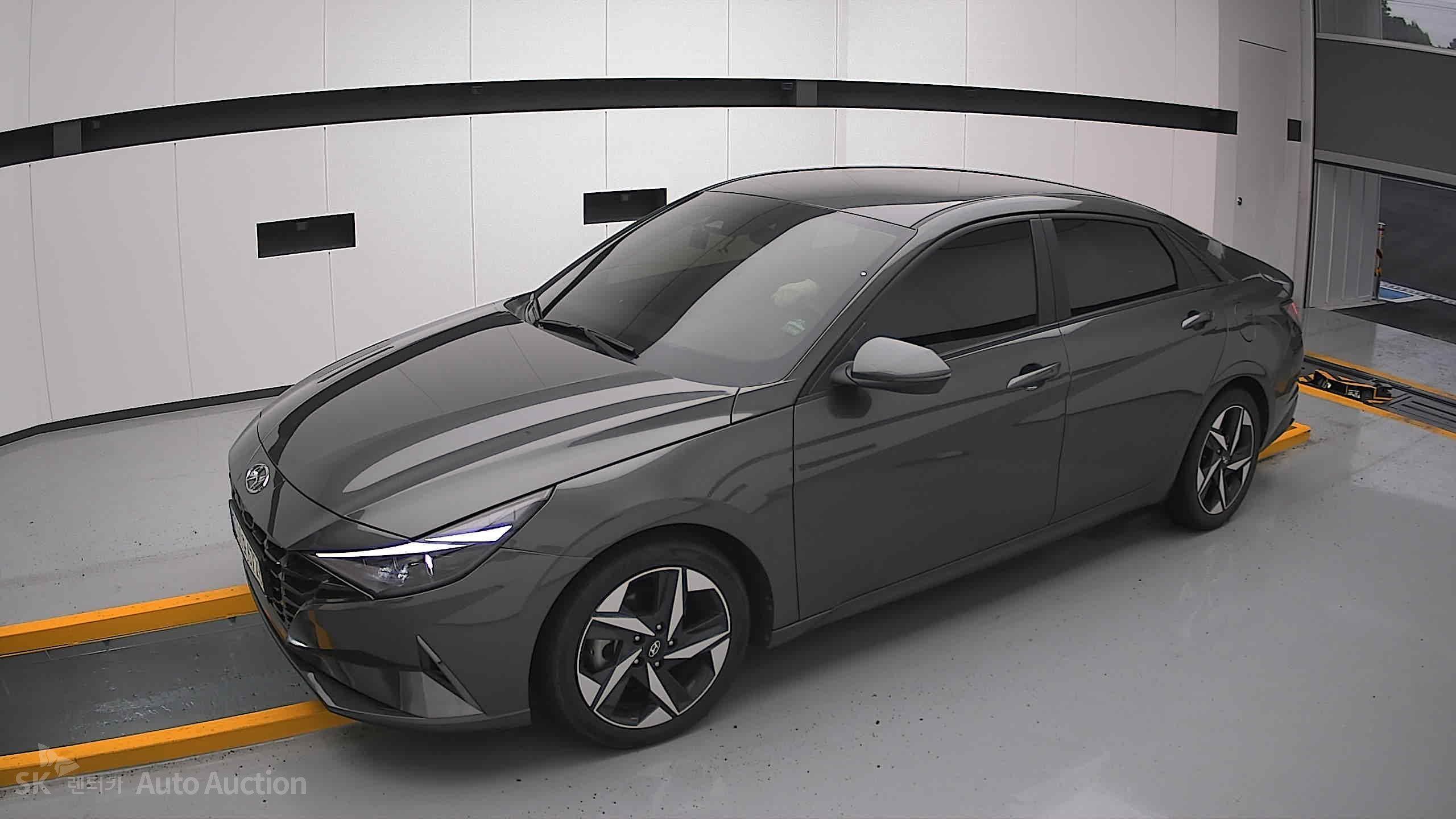 2021 - hyundai avante