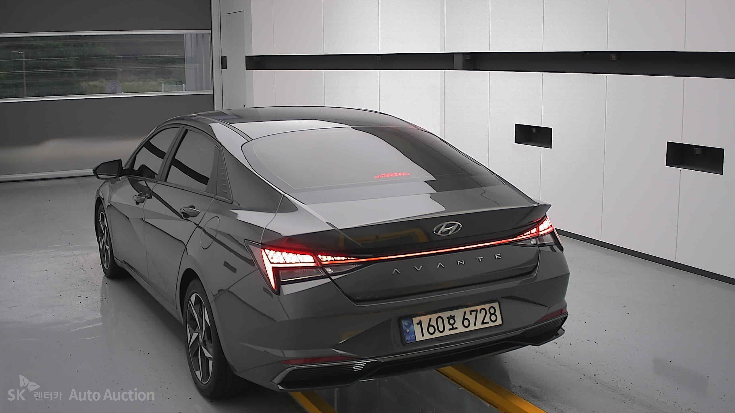 2021 - hyundai avante